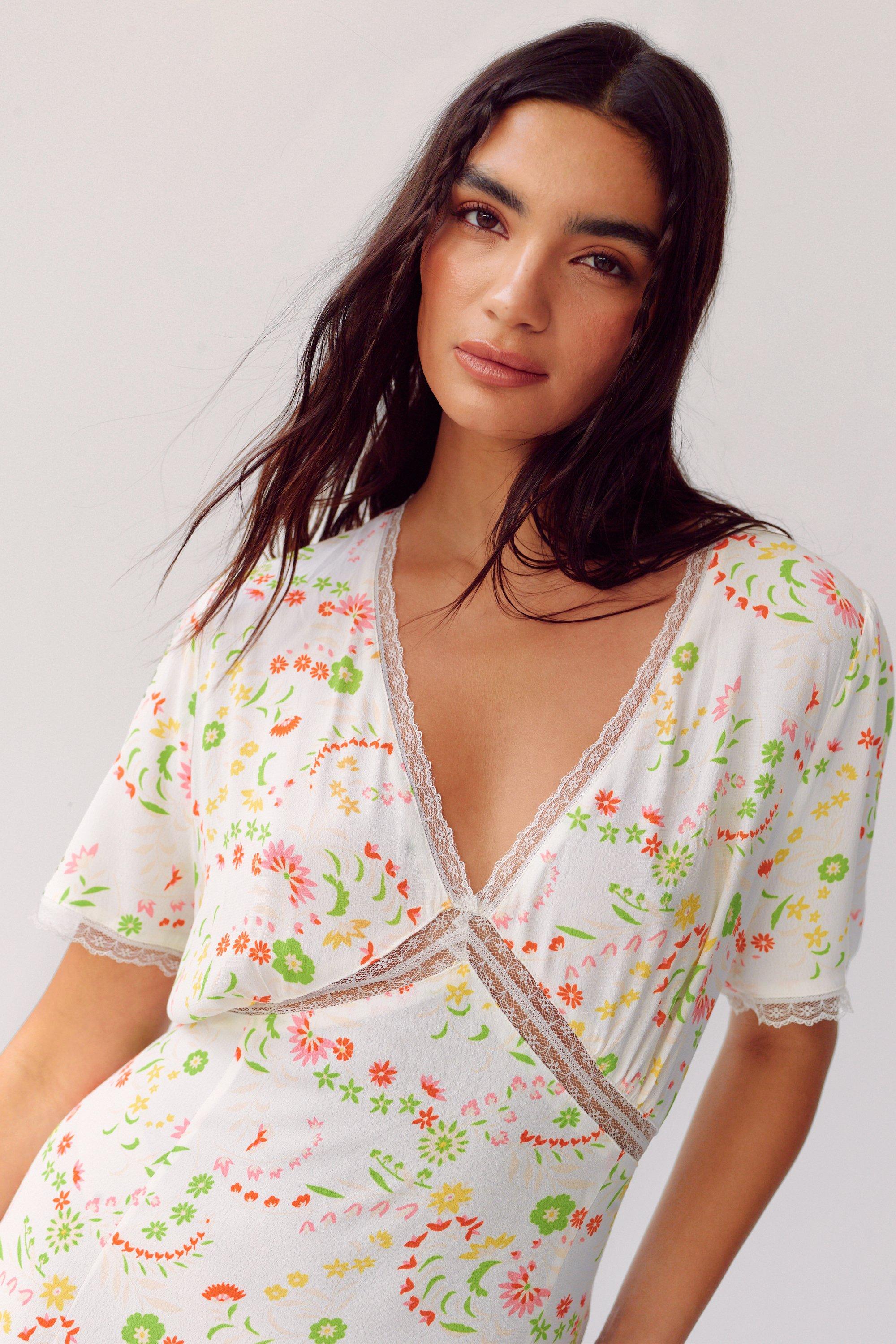 Nasty gal 2025 tea dress