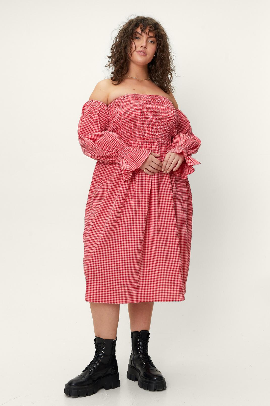 Red Plus Size Gingham Shirred Midi Dress image number 1