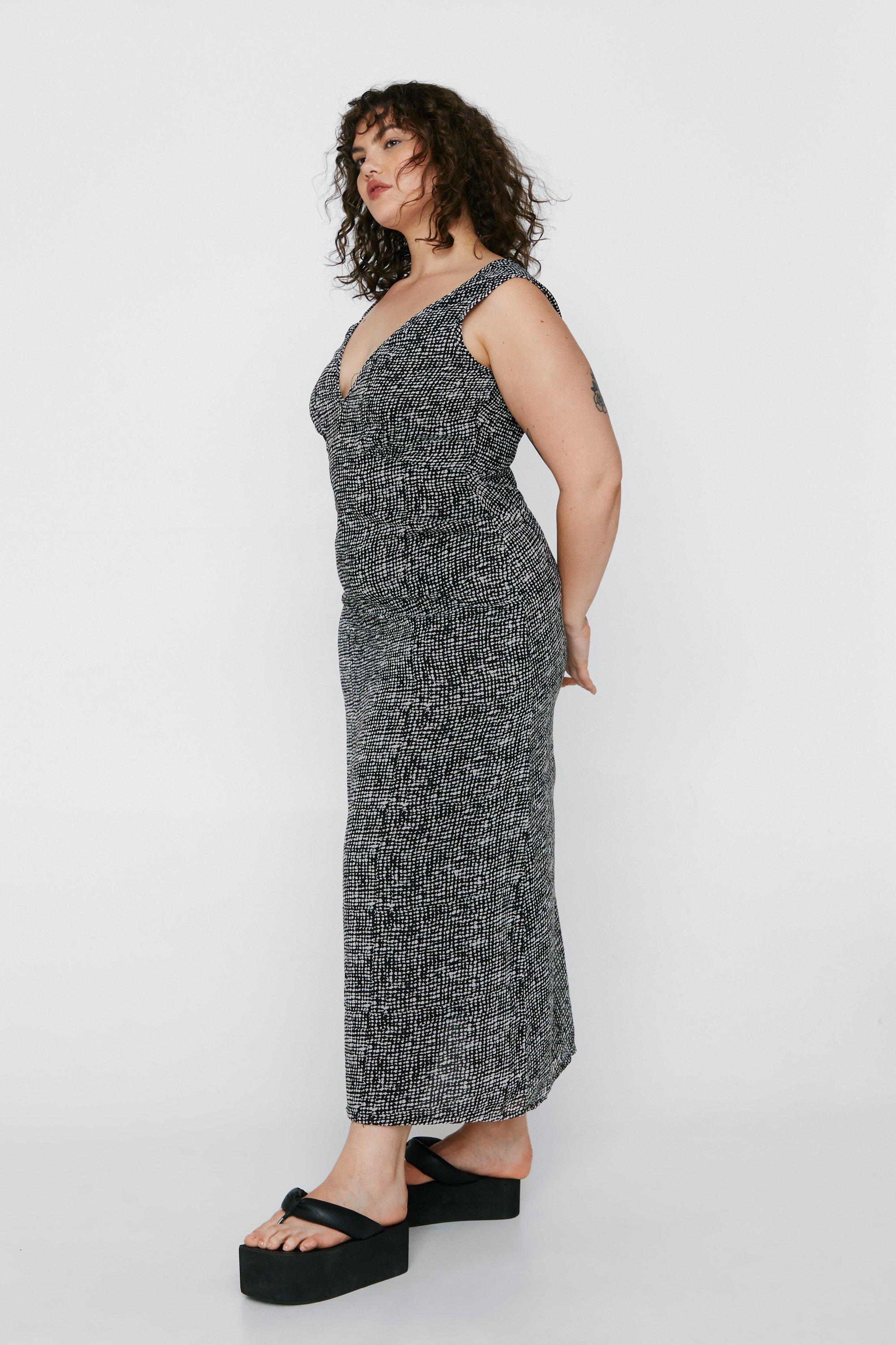 Plus Size Abstract Plunge Maxi Dress