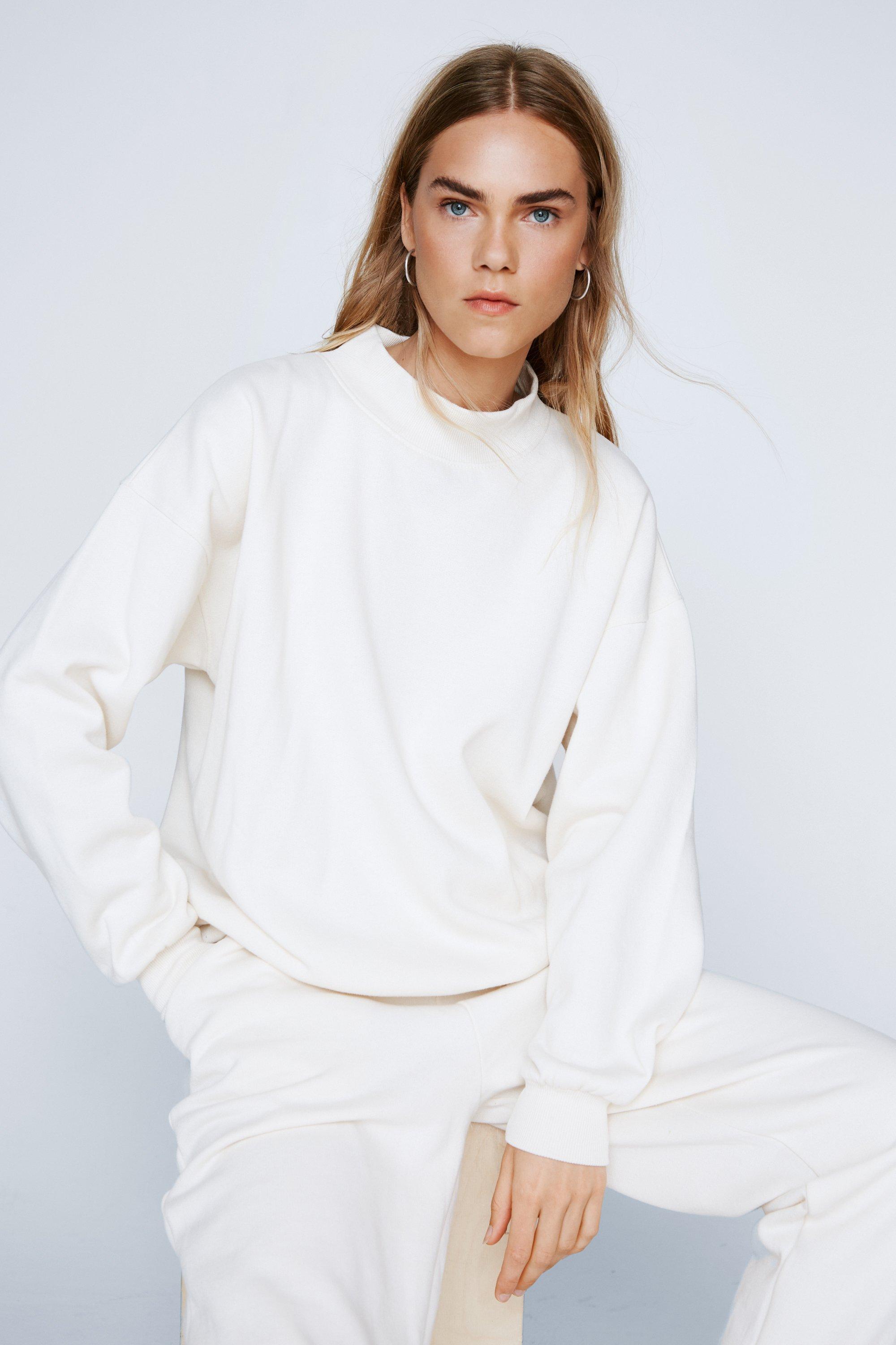 White sweatshirt and sweatpants set sale