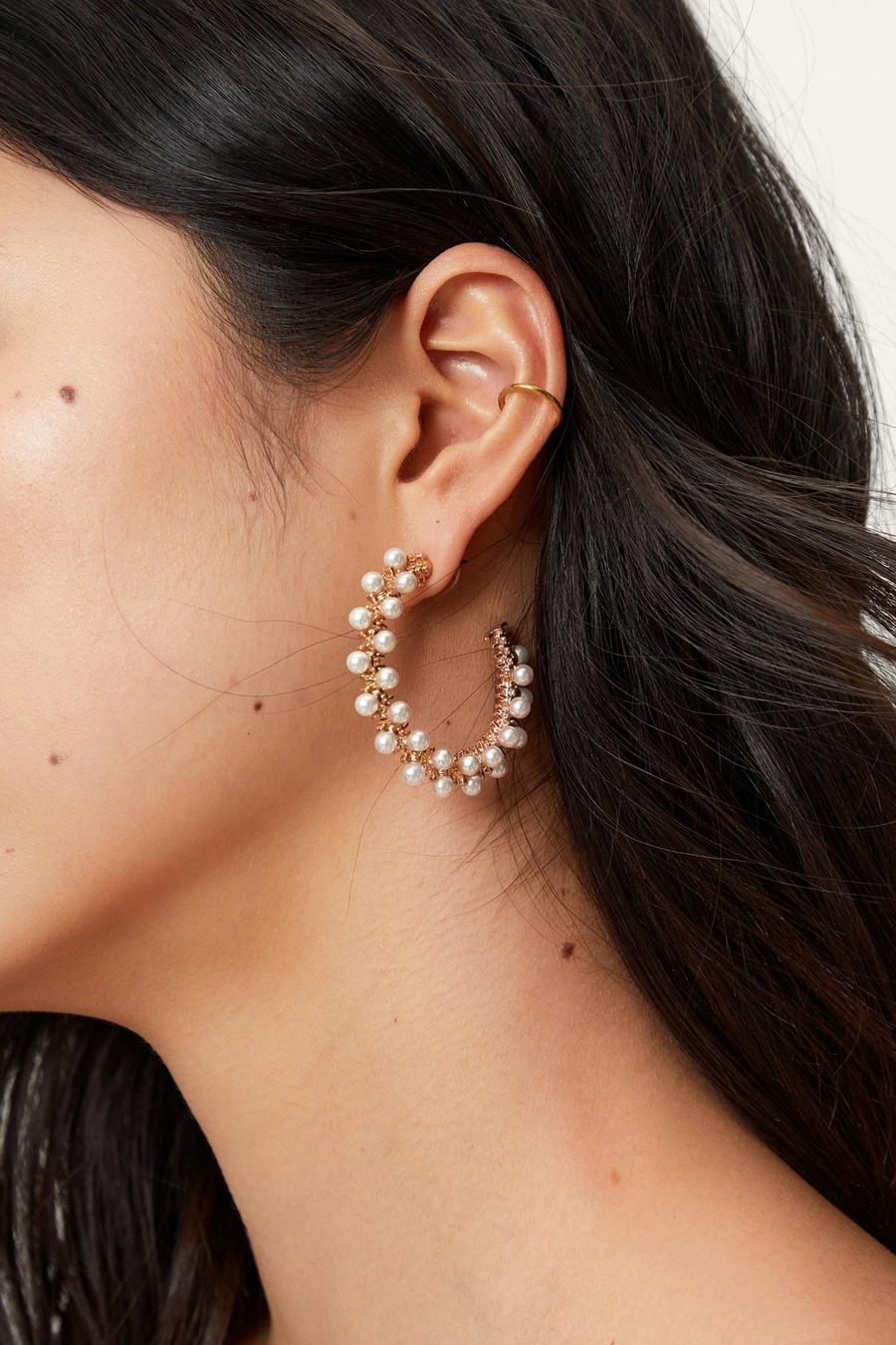 Chunky Pearl Detail Hoop Earrings 
