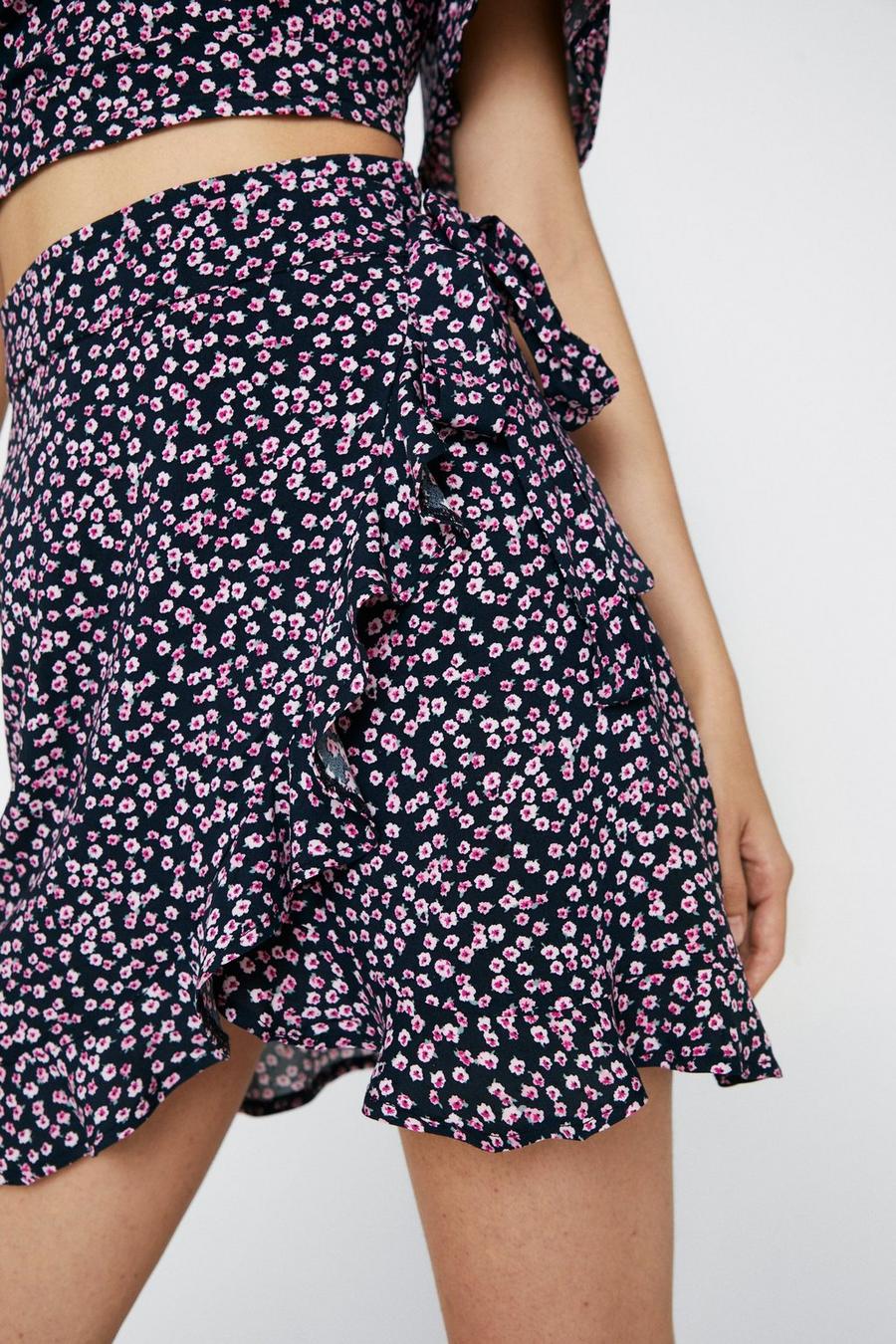 Ditsy Floral Ruffle Wrap Design Mini Skirt