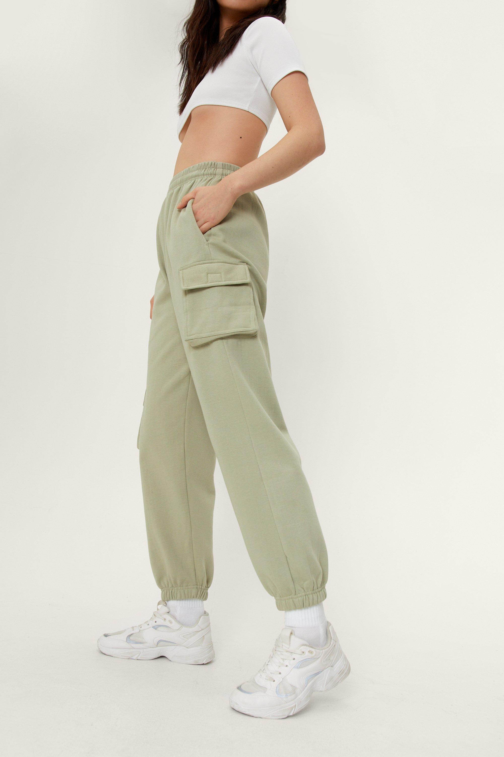 triple pocket cargo pants