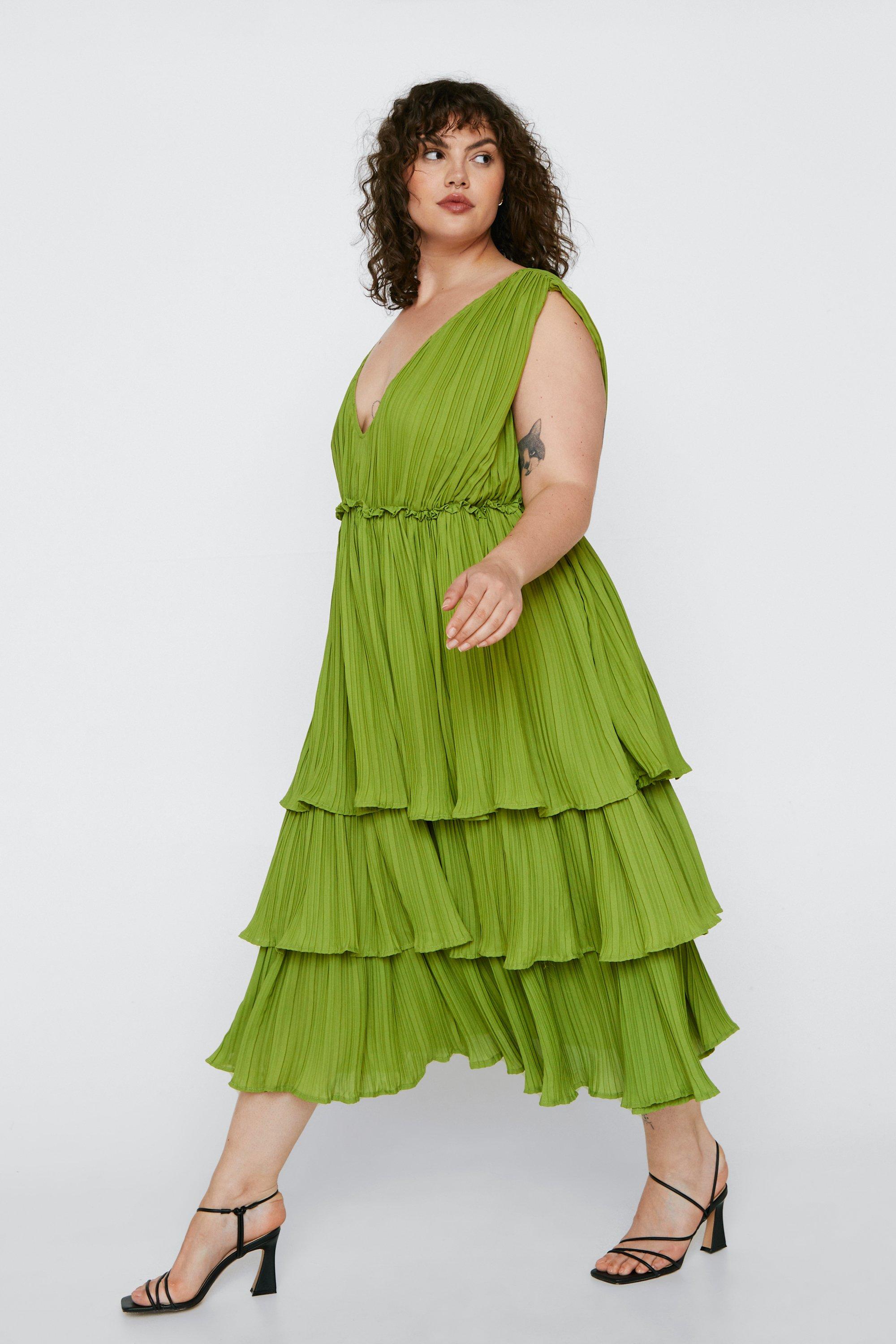 Nasty gal hotsell plus size dresses