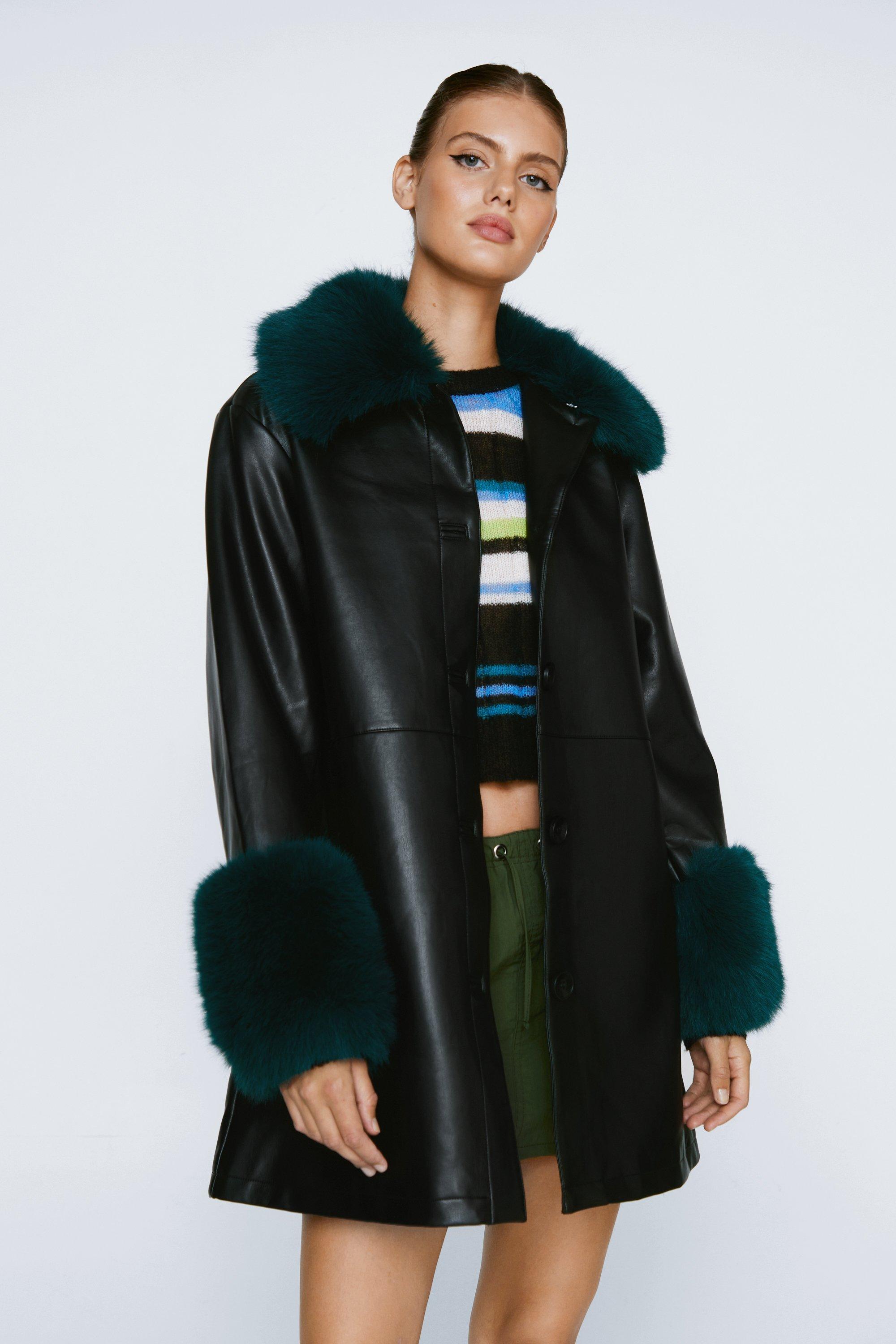 Contrast faux fur collar double layered hem outlet coat