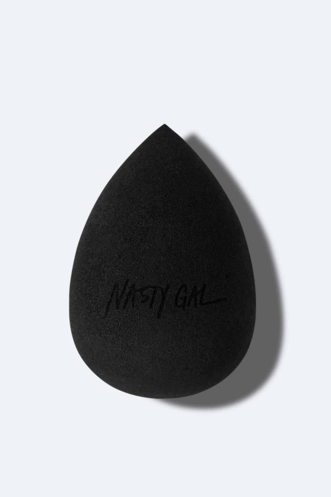 Nasty Gal Beauty - Eponge pour maquillage, Black image number 1