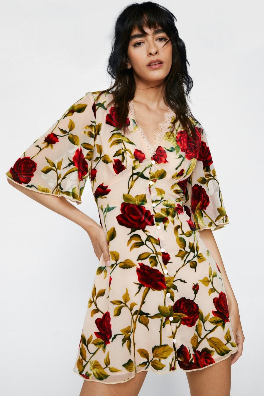 Mini robe boutonnée au col dentelle imprimé floral