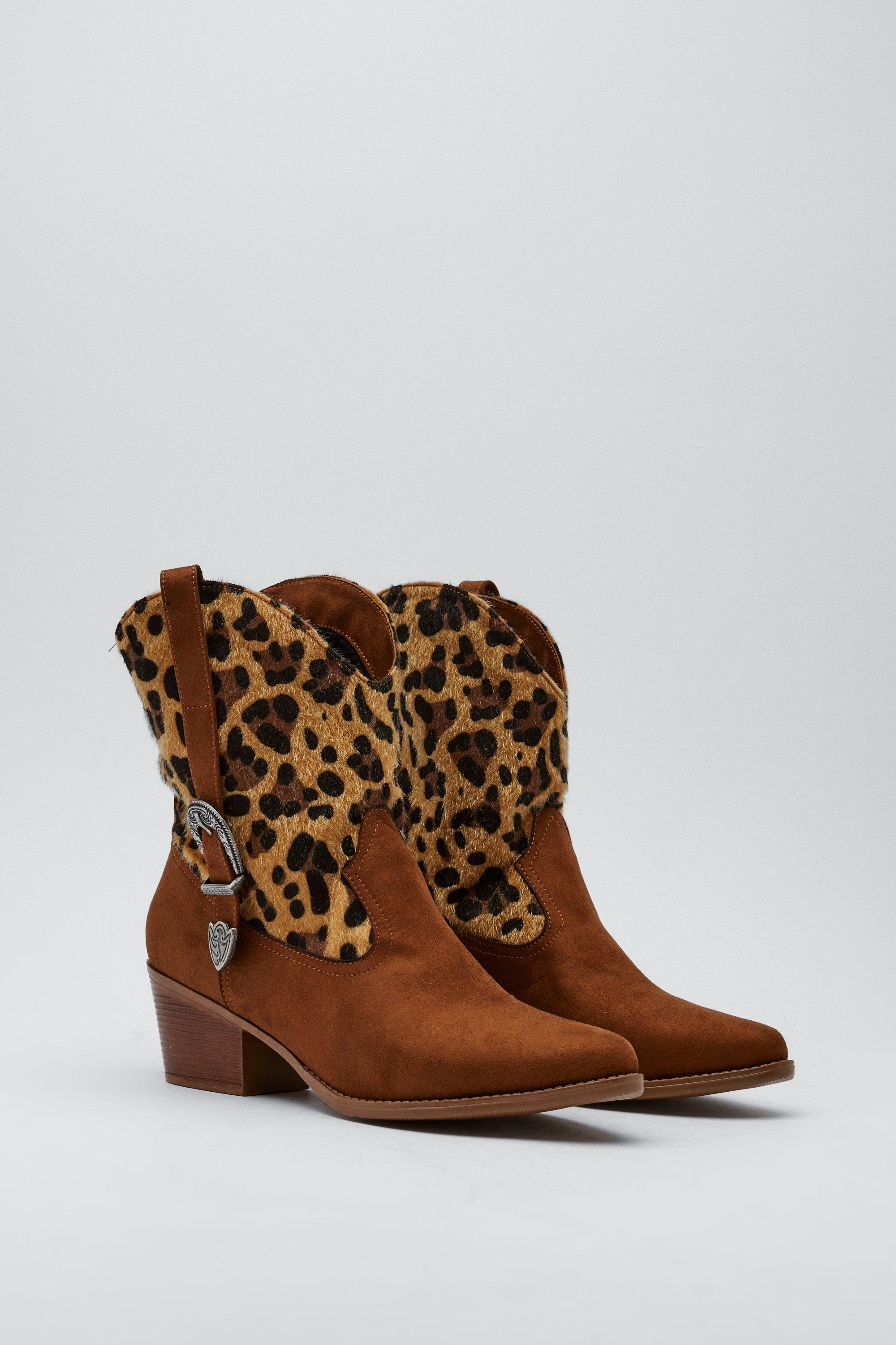 Leopard best sale buckle boots