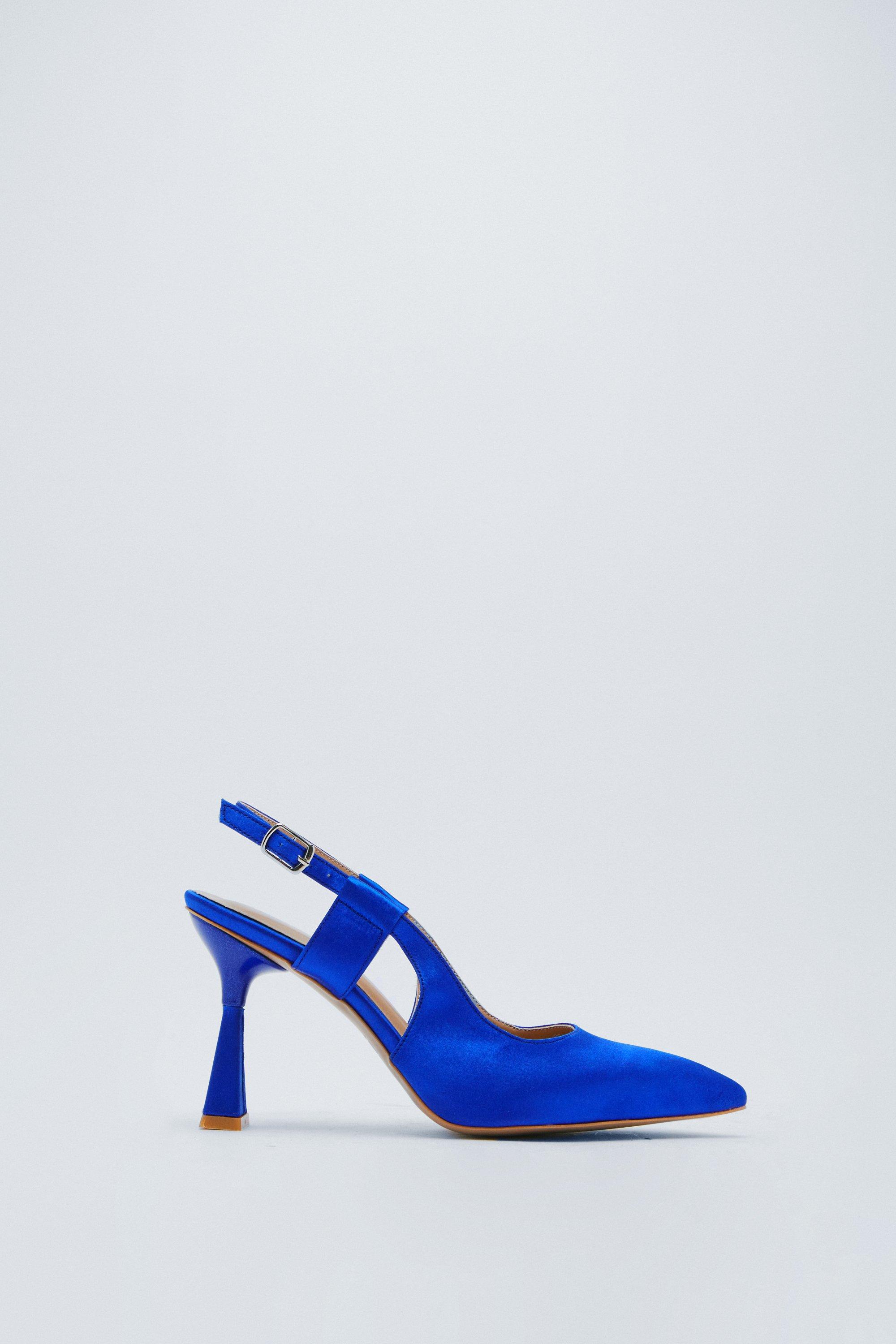 Pointed slingback court shoes