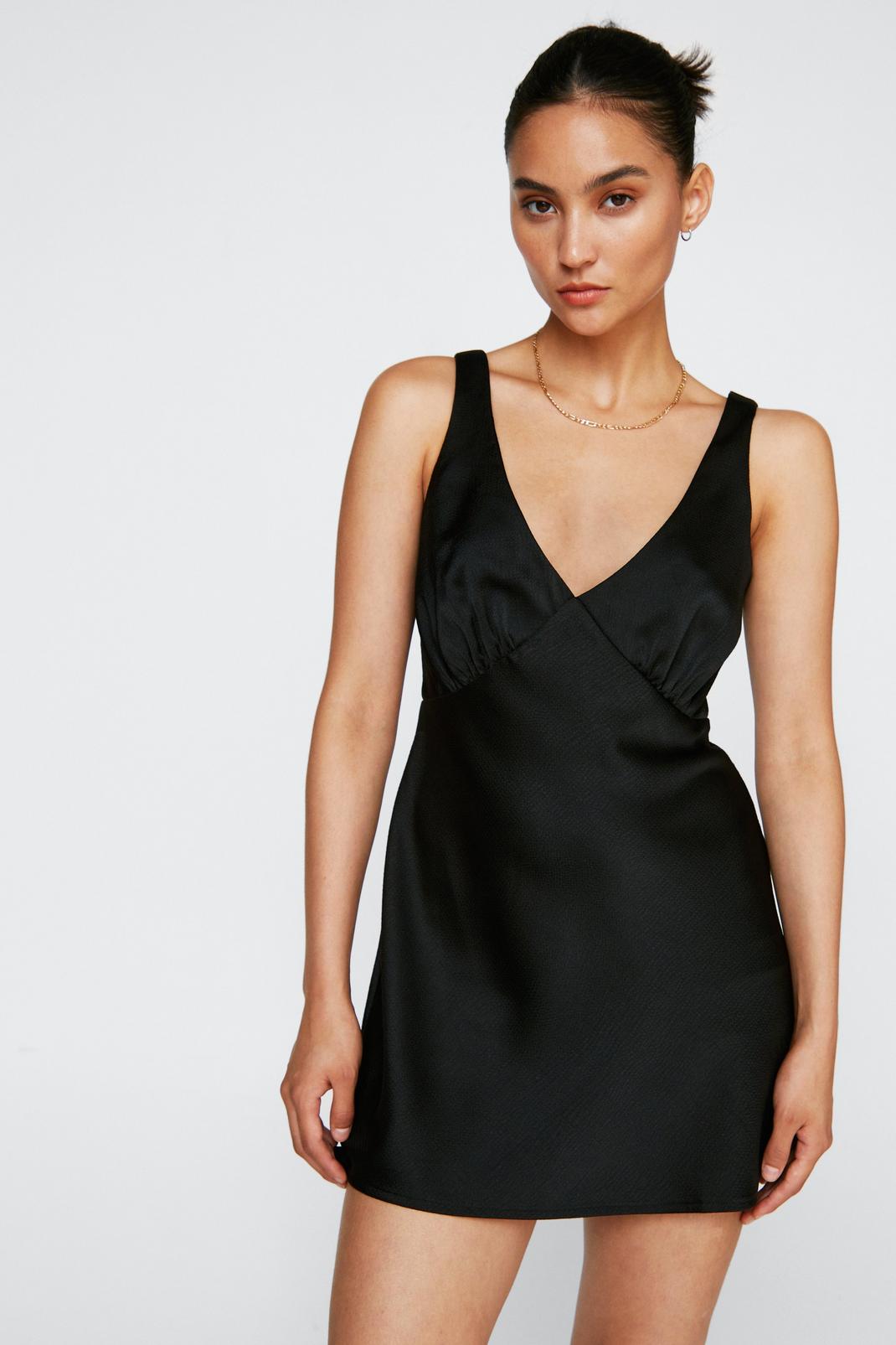Petite - Mini robe satinée plissée, Black image number 1