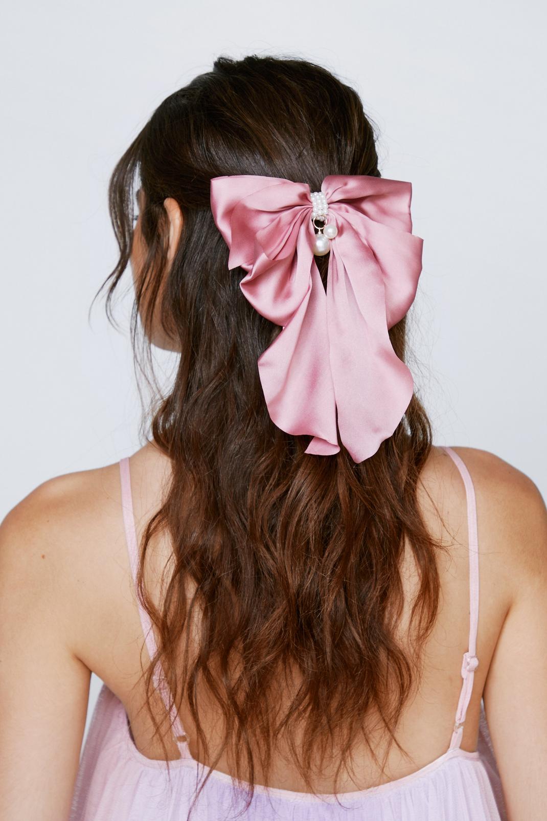 Pink Pearl Trim Bow image number 1