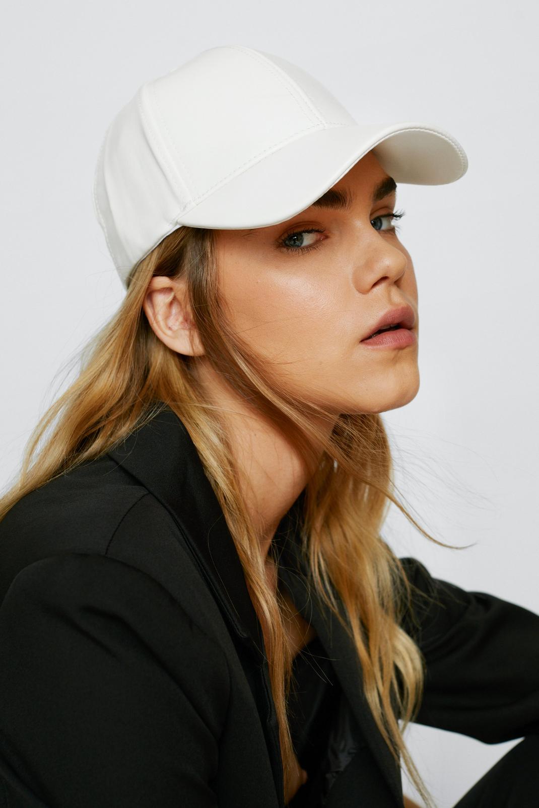 White Baseball Cap In Faux Leather image number 1