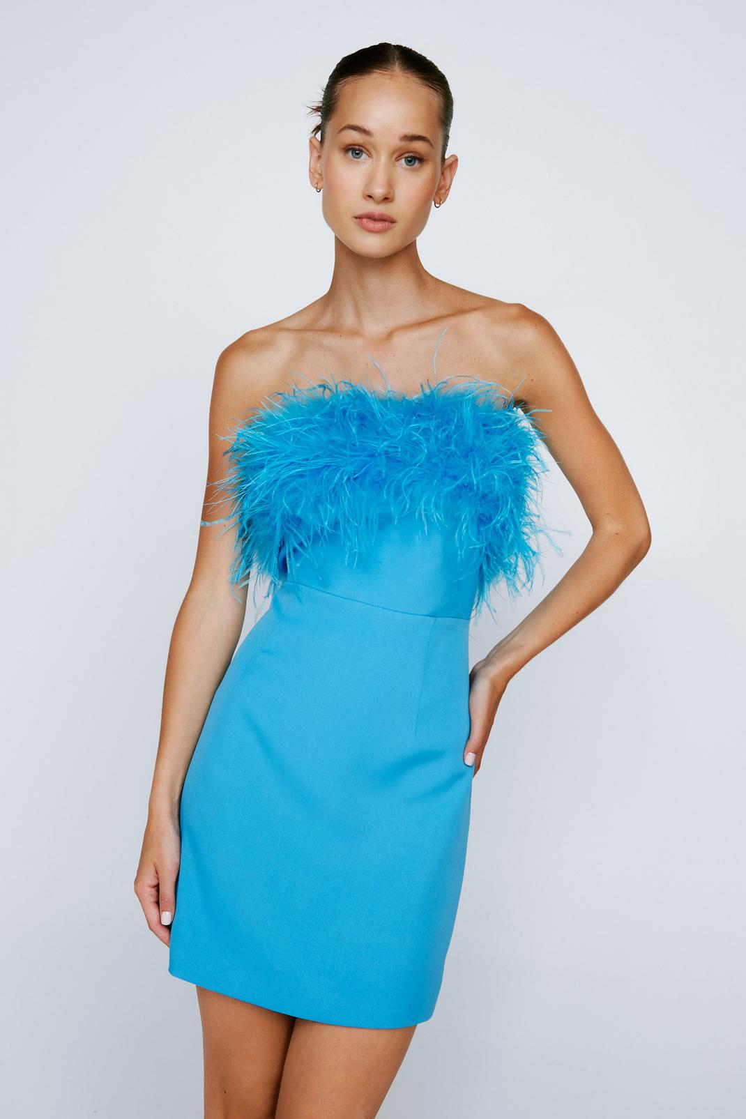 Mini robe bandeau à bordure en plumes, Blue image number 1