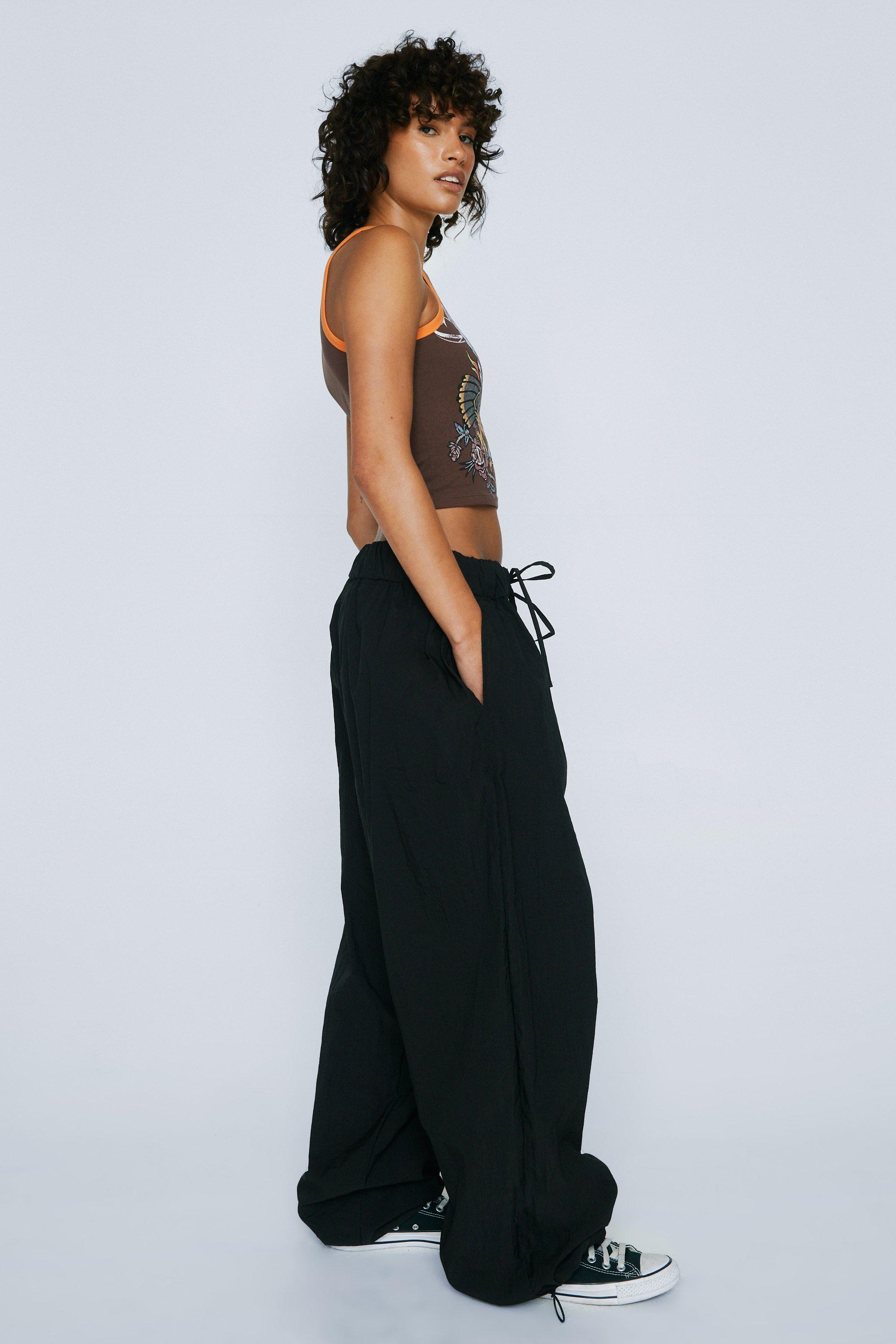 Black petite cargo store pants