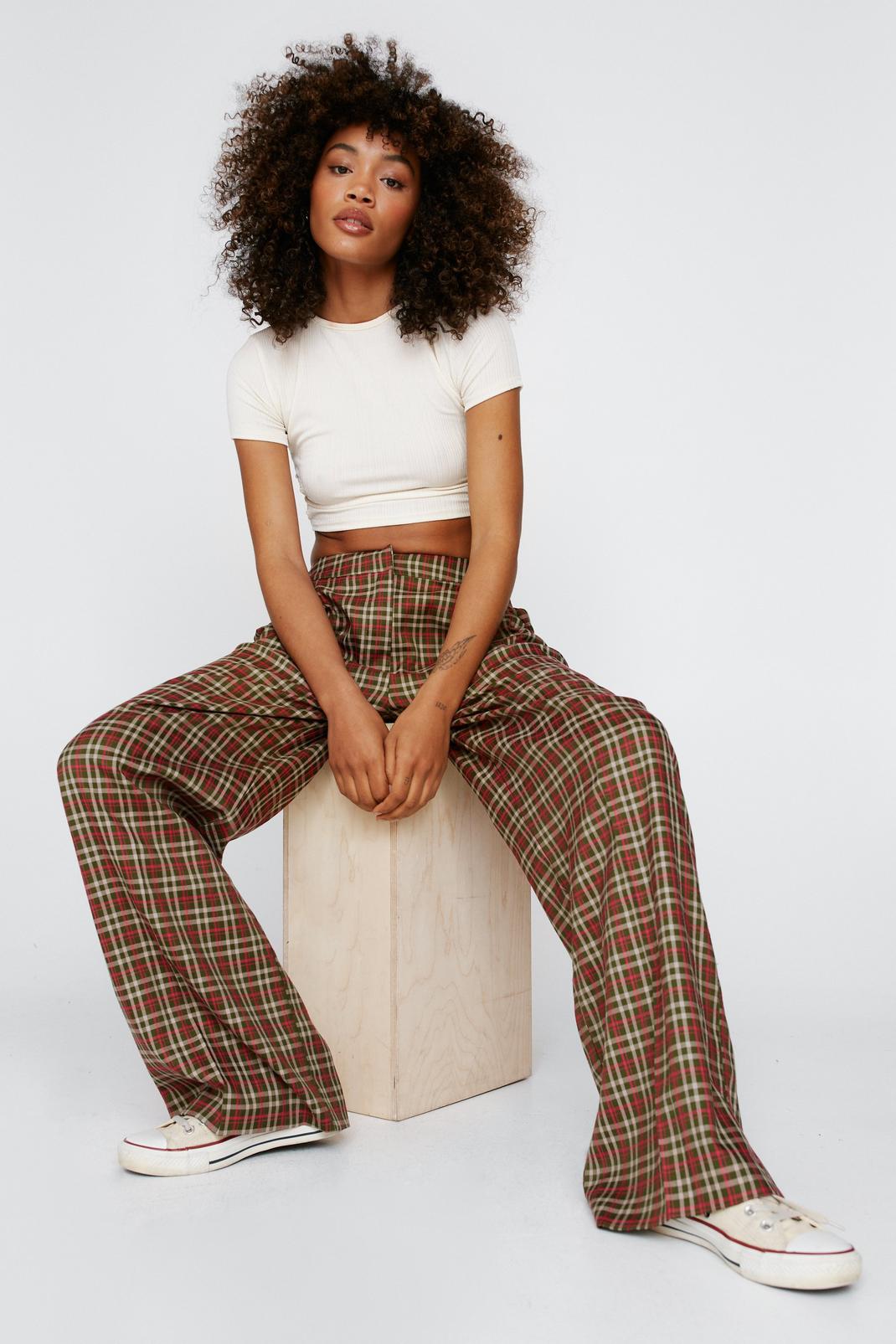 Green Pleat Front Plaid Wide Leg Pants image number 1