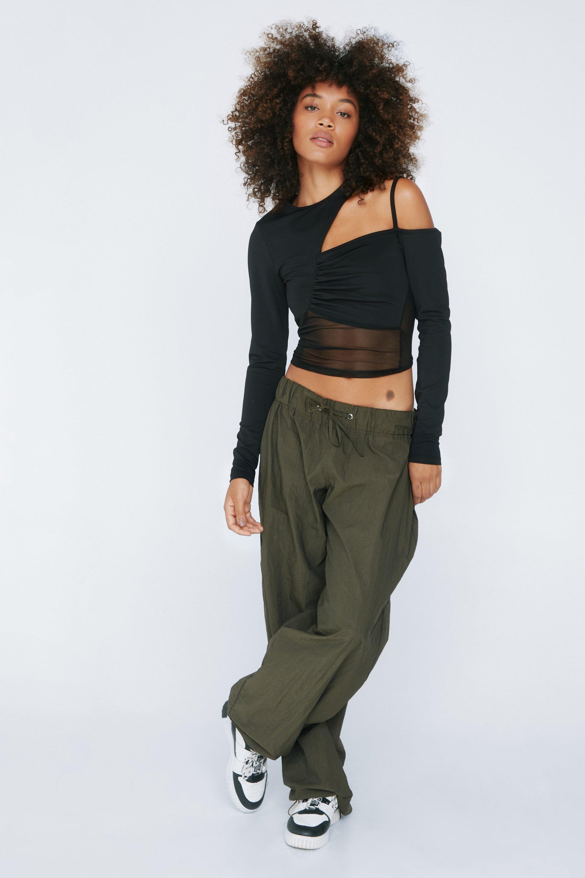 Mesh cut out store top