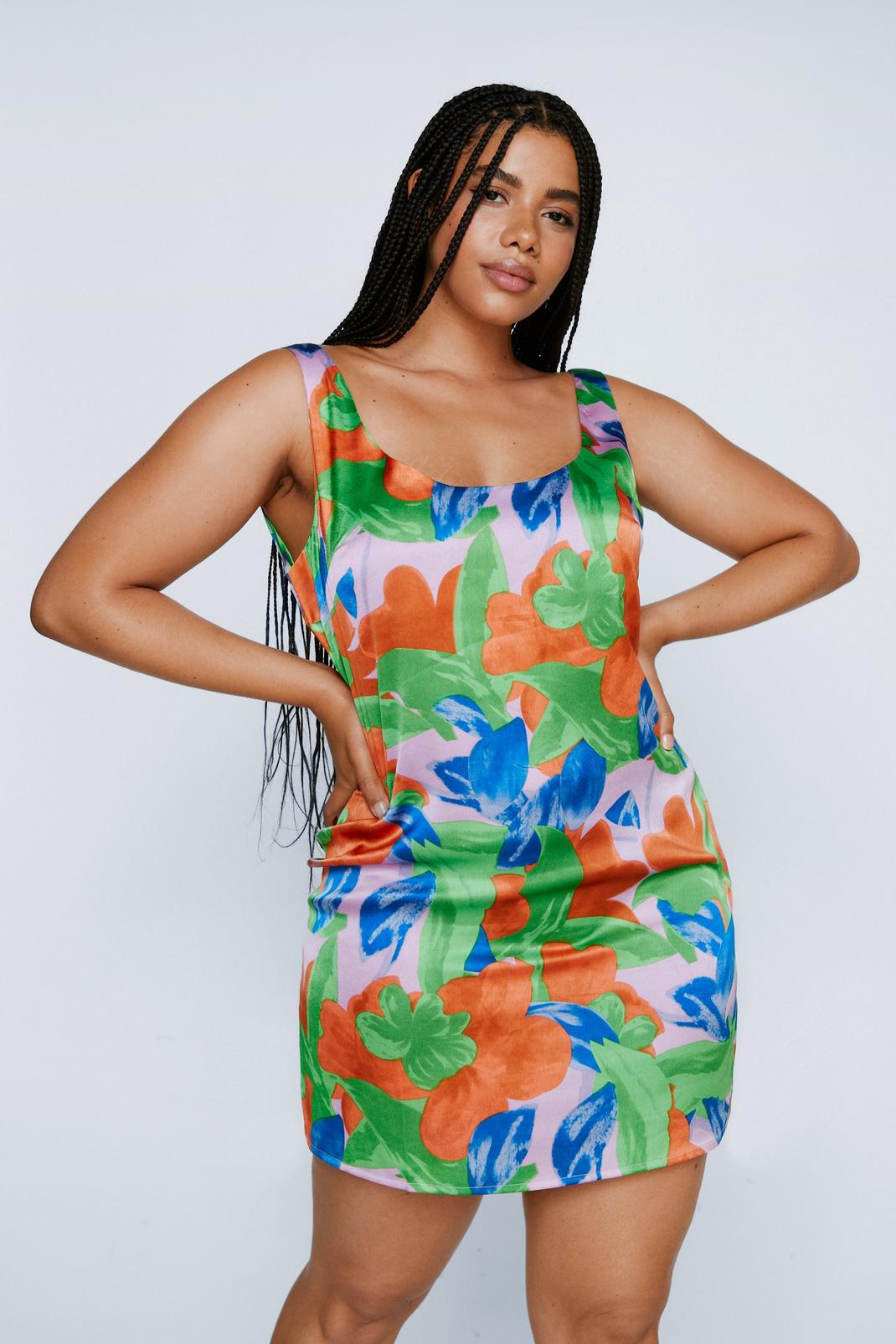 Green Plus Size Floral Print Satin Slip Dress image number 1