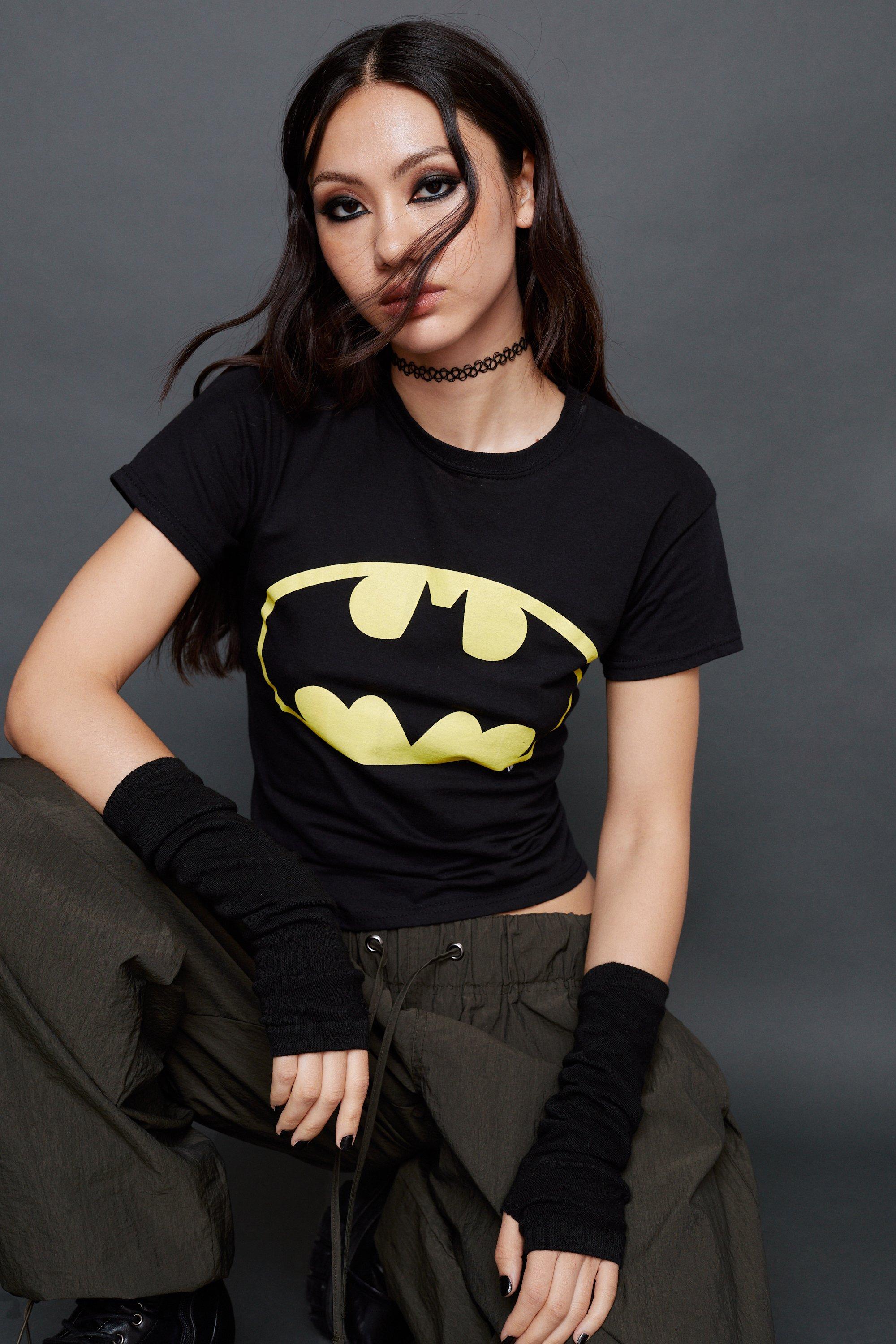 Batman Logo Graphic Fitted T Shirt