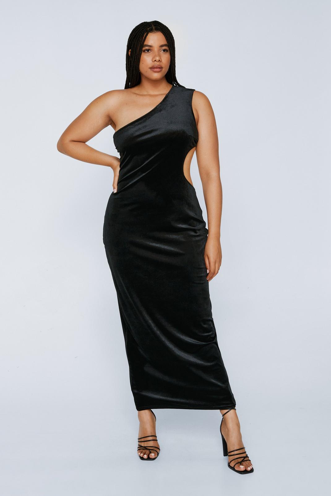 Black Plus Size Cut Out Back Maxi Dress image number 1