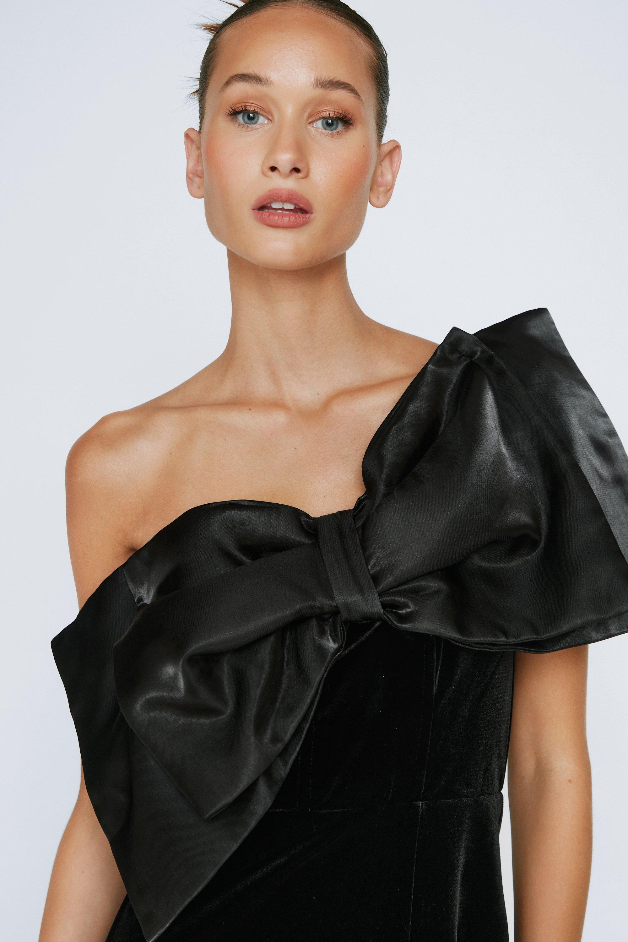 Nasty gal on sale one shoulder dress