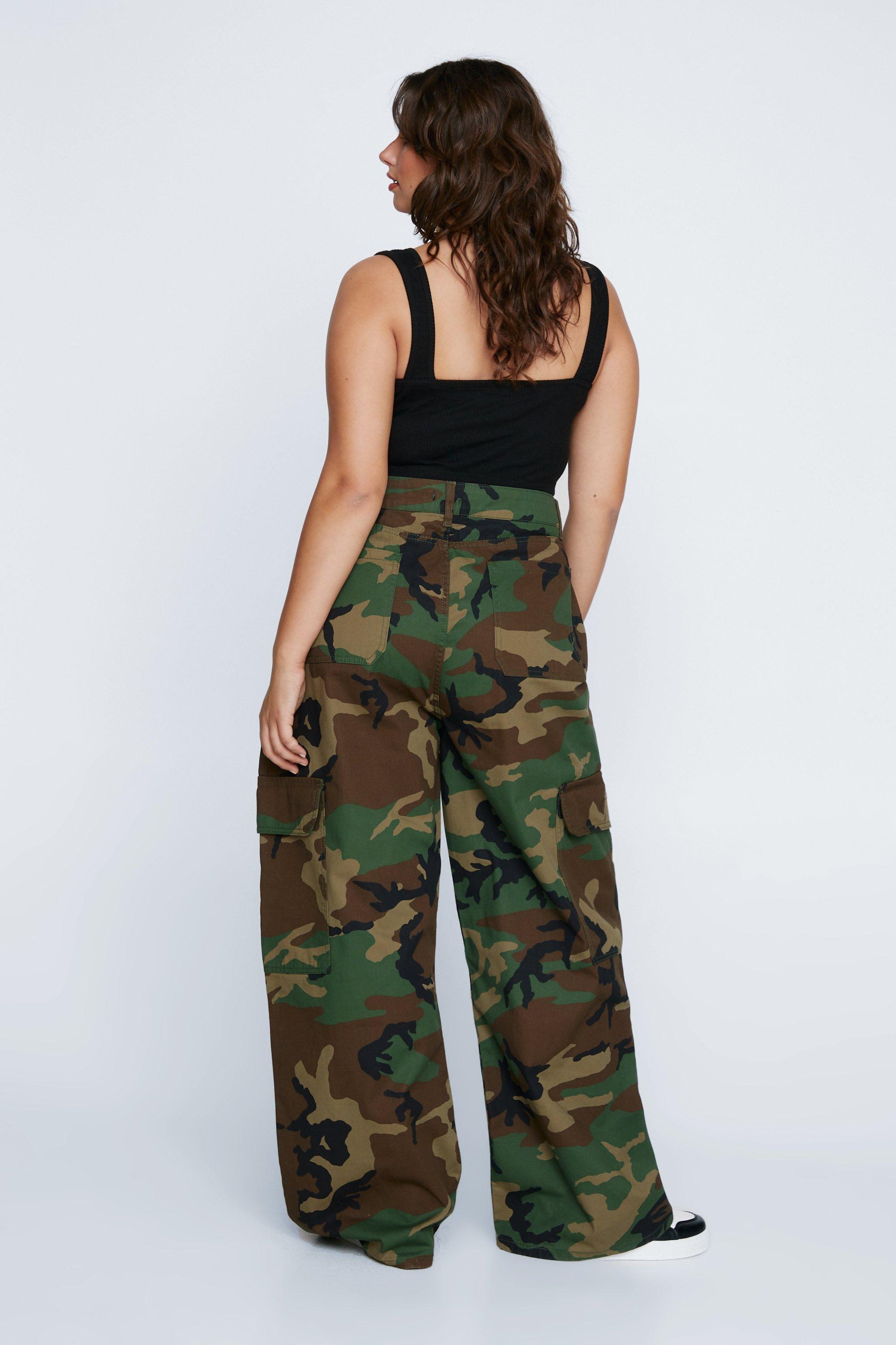 Plus Size Camo Print Cargo Pants With Side Pockets Mid Waist