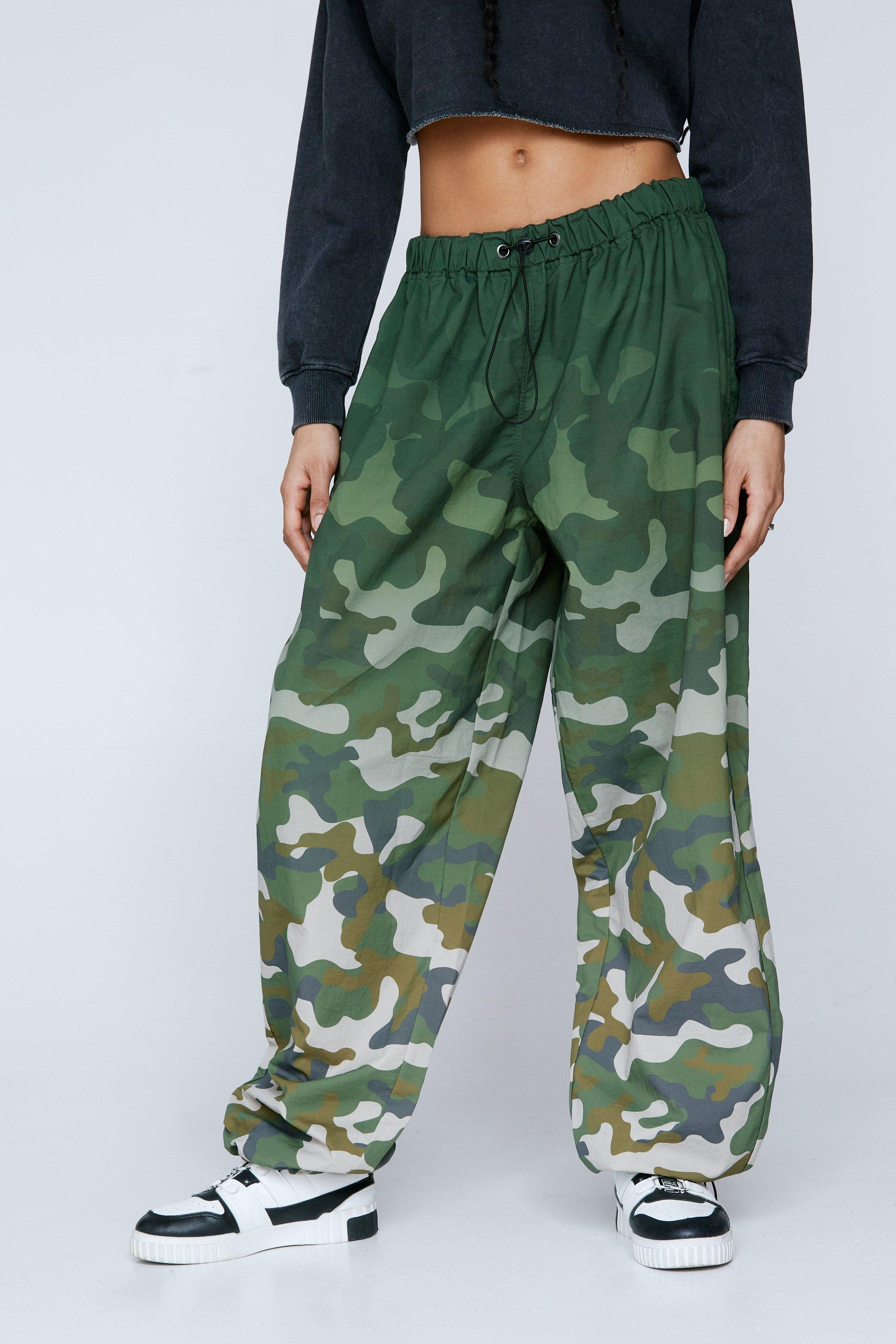 Baggy camo cargo hot sale pants womens