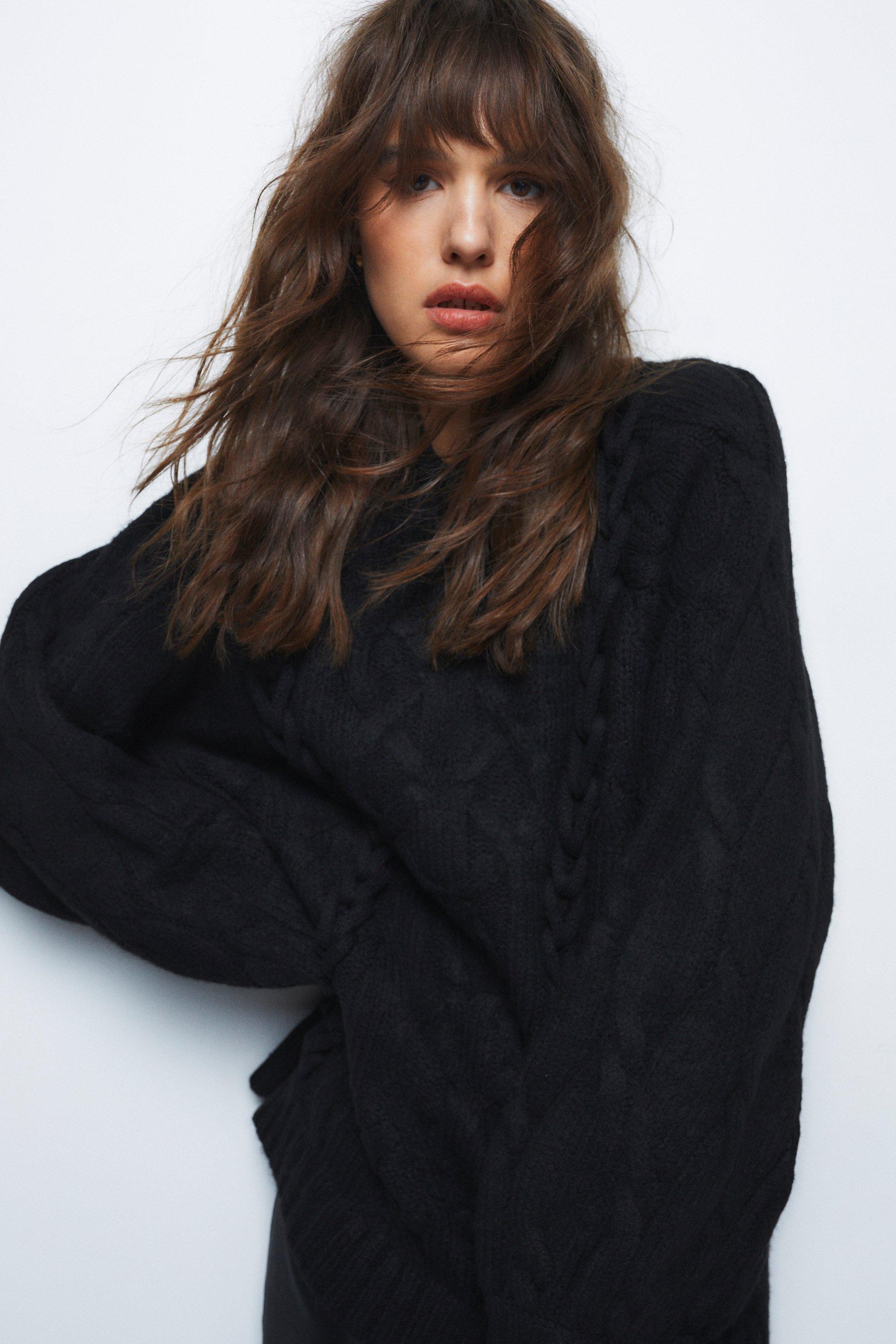 Oversized black cable knit on sale sweater