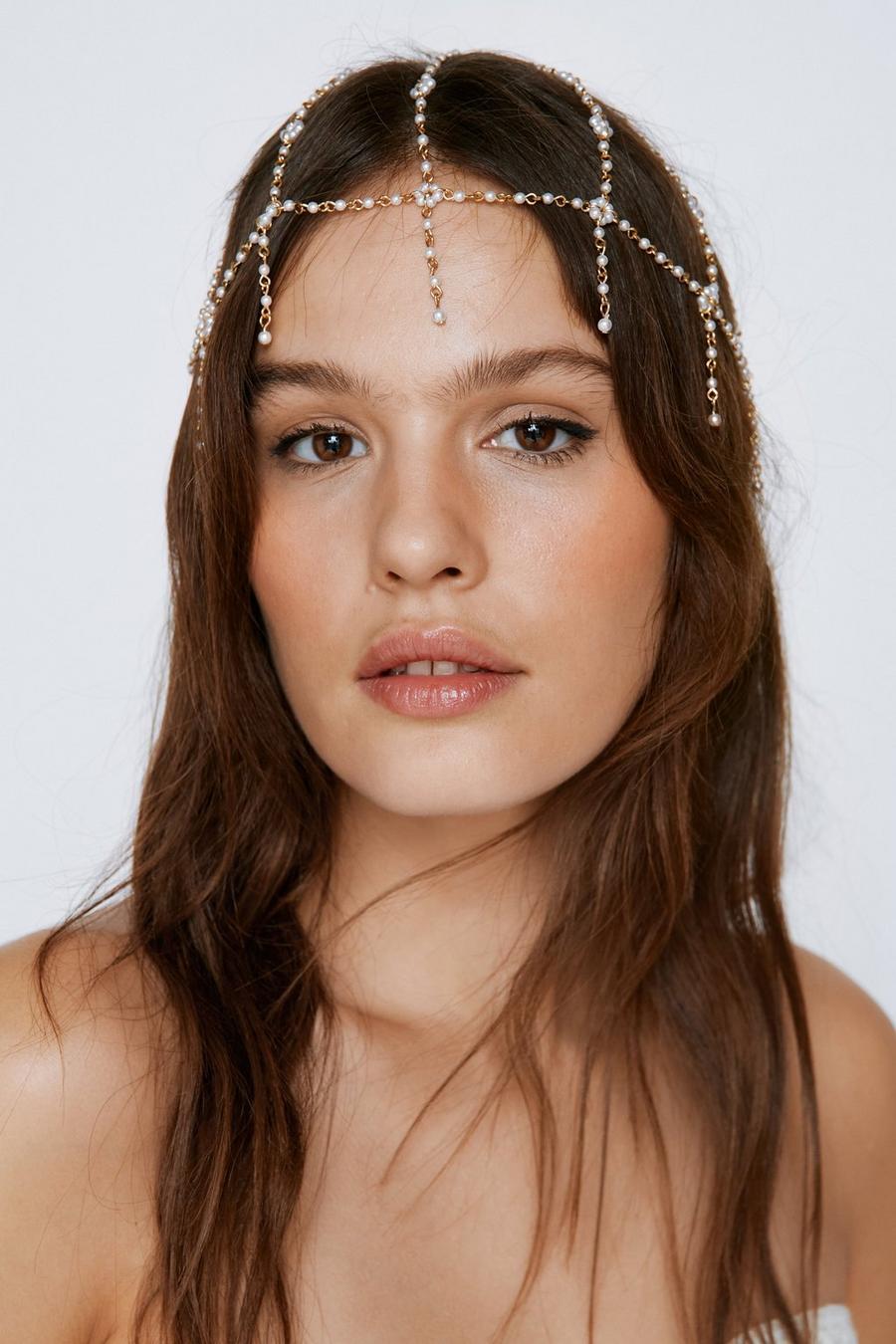 Pearl Embellished Hair Piece