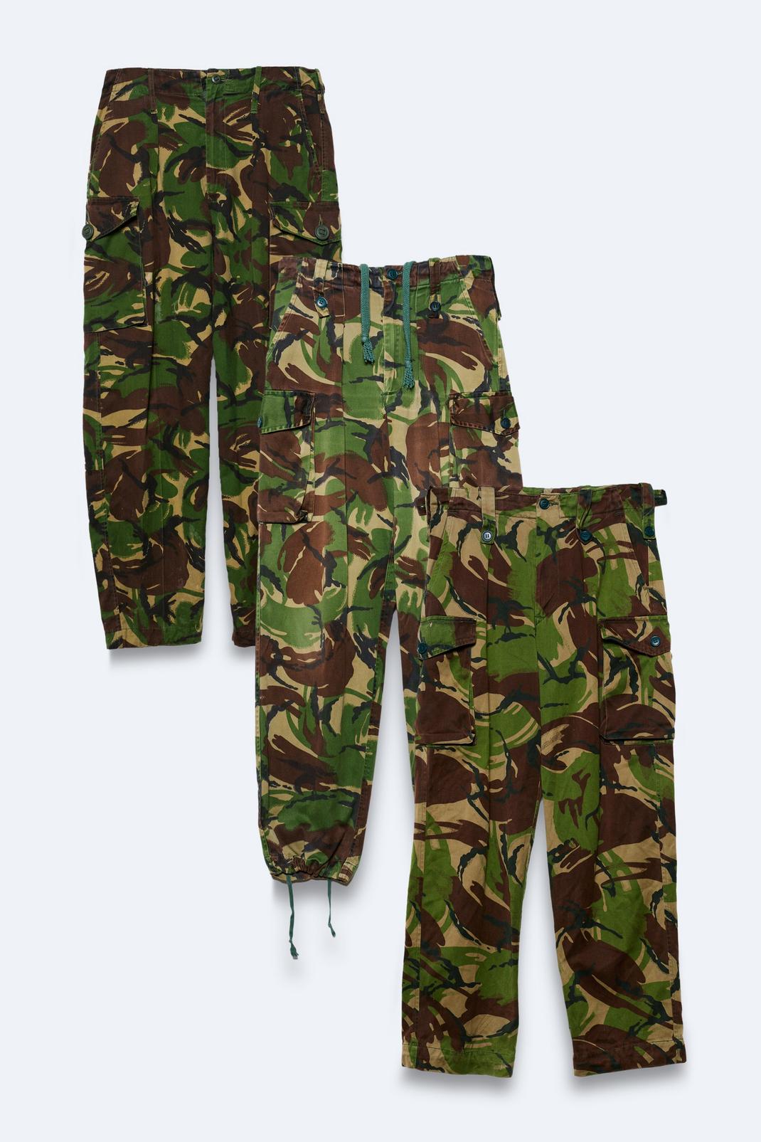 Pantalon cargo vintage imprimé camouflage, Khaki image number 1