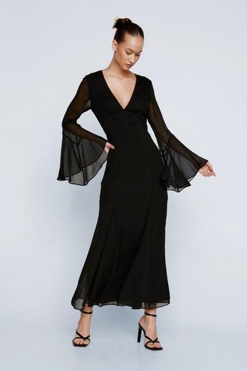Petite Chiffon Long Sleeve Panelled Maxi Dress black