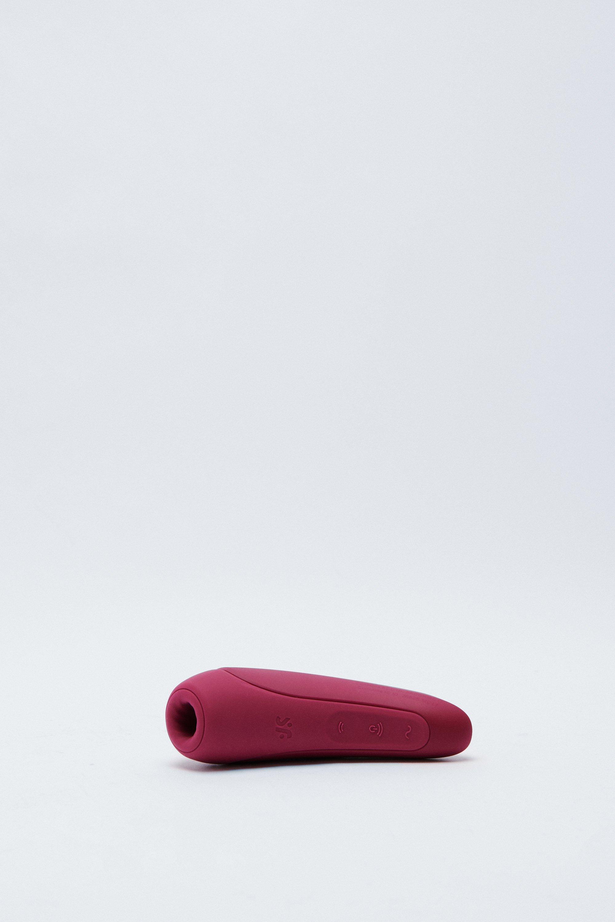 Rechargeable Satisfyer App Enabled Curvy Sex Toy