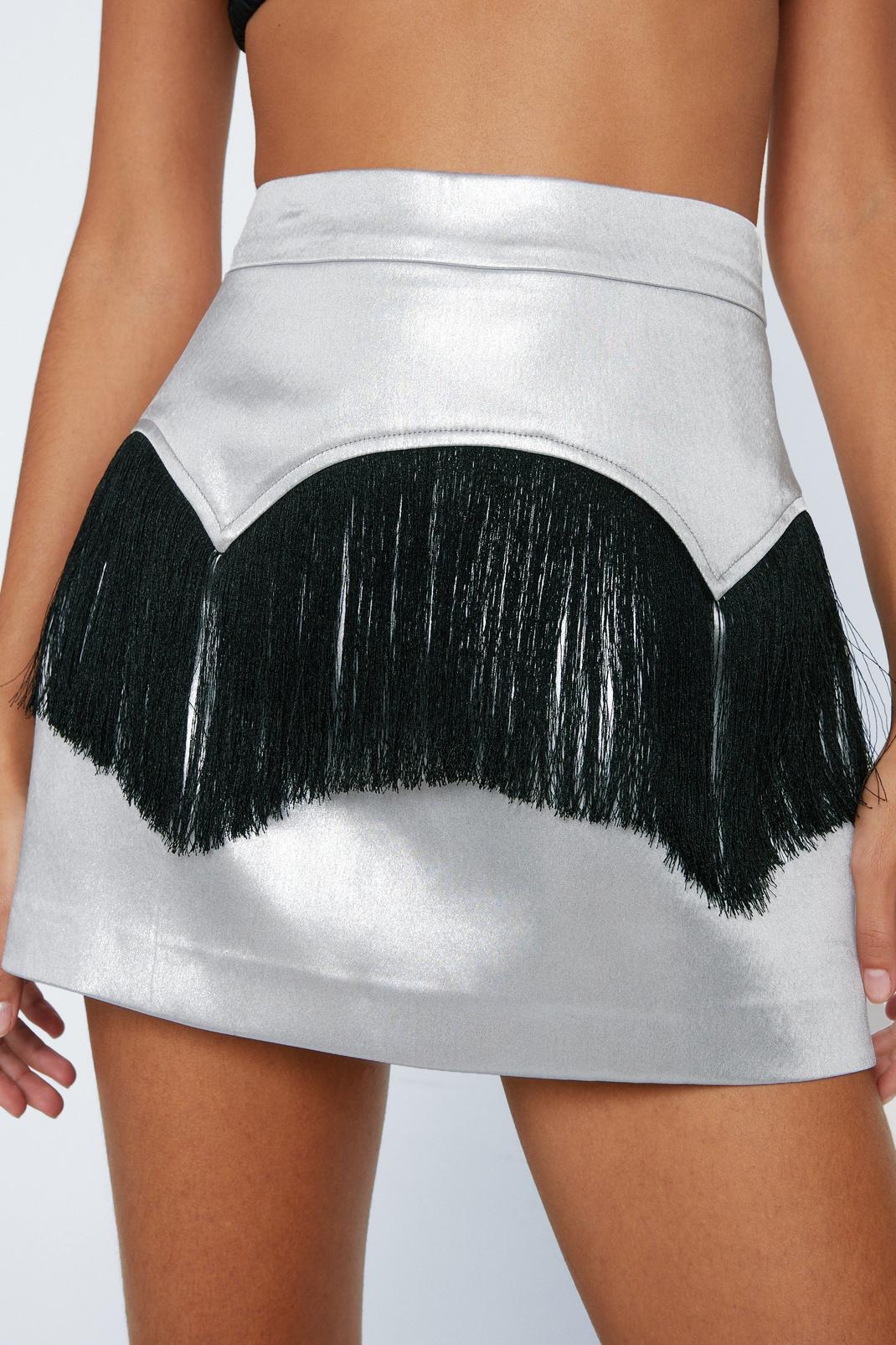 Silver Premium Metallic Fringe Detail Mini Skirt image number 1