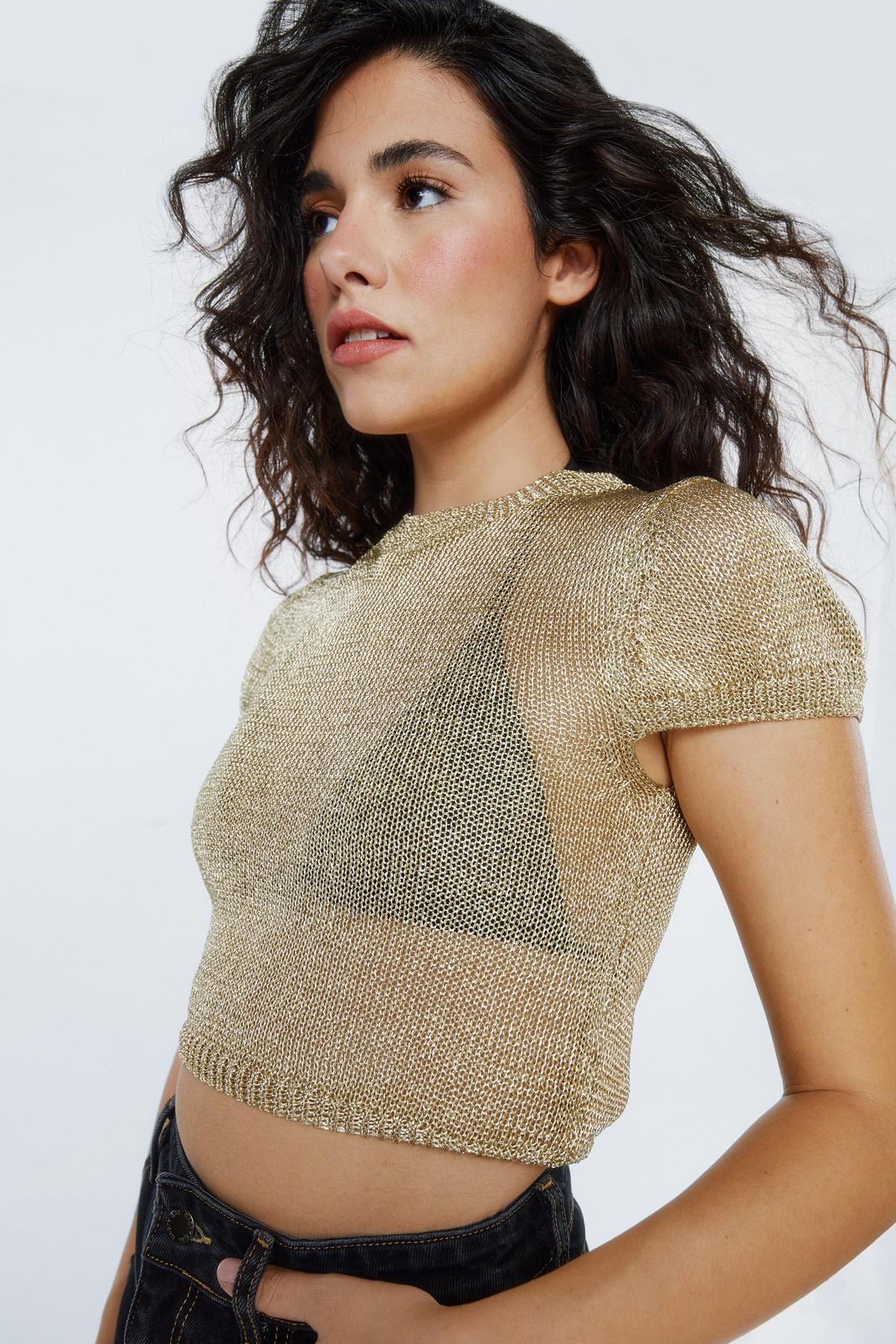 Gold Metallic Knitted Cropped T-Shirt image number 1