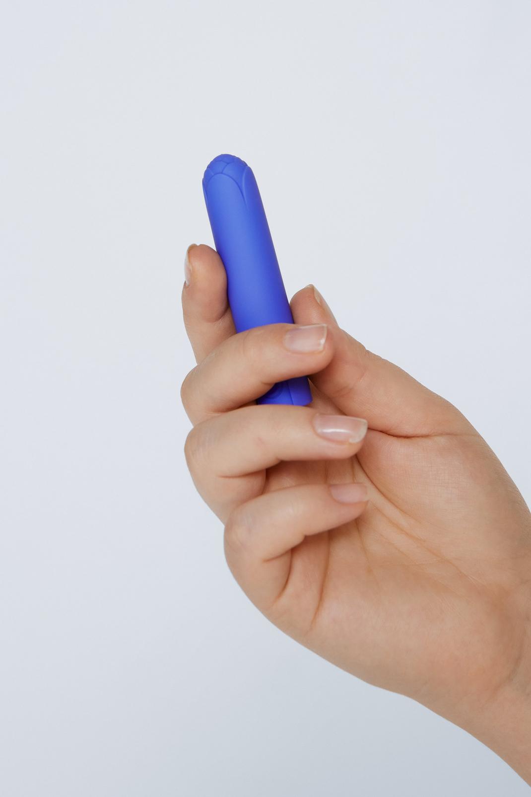 Blue 10-Function Bullet Vibrator Sex Toy image number 1