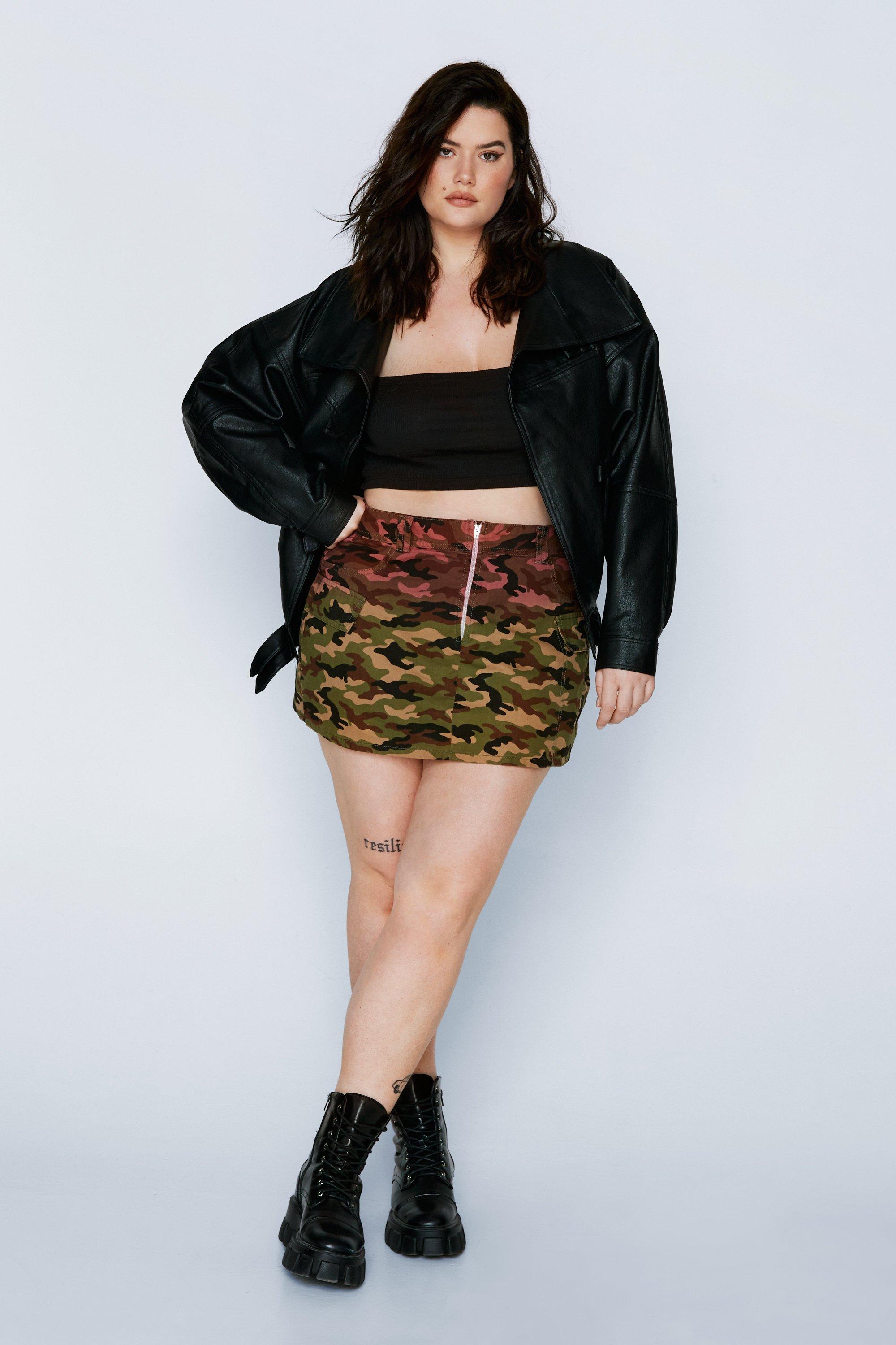 Camo mini hotsell skirt plus size