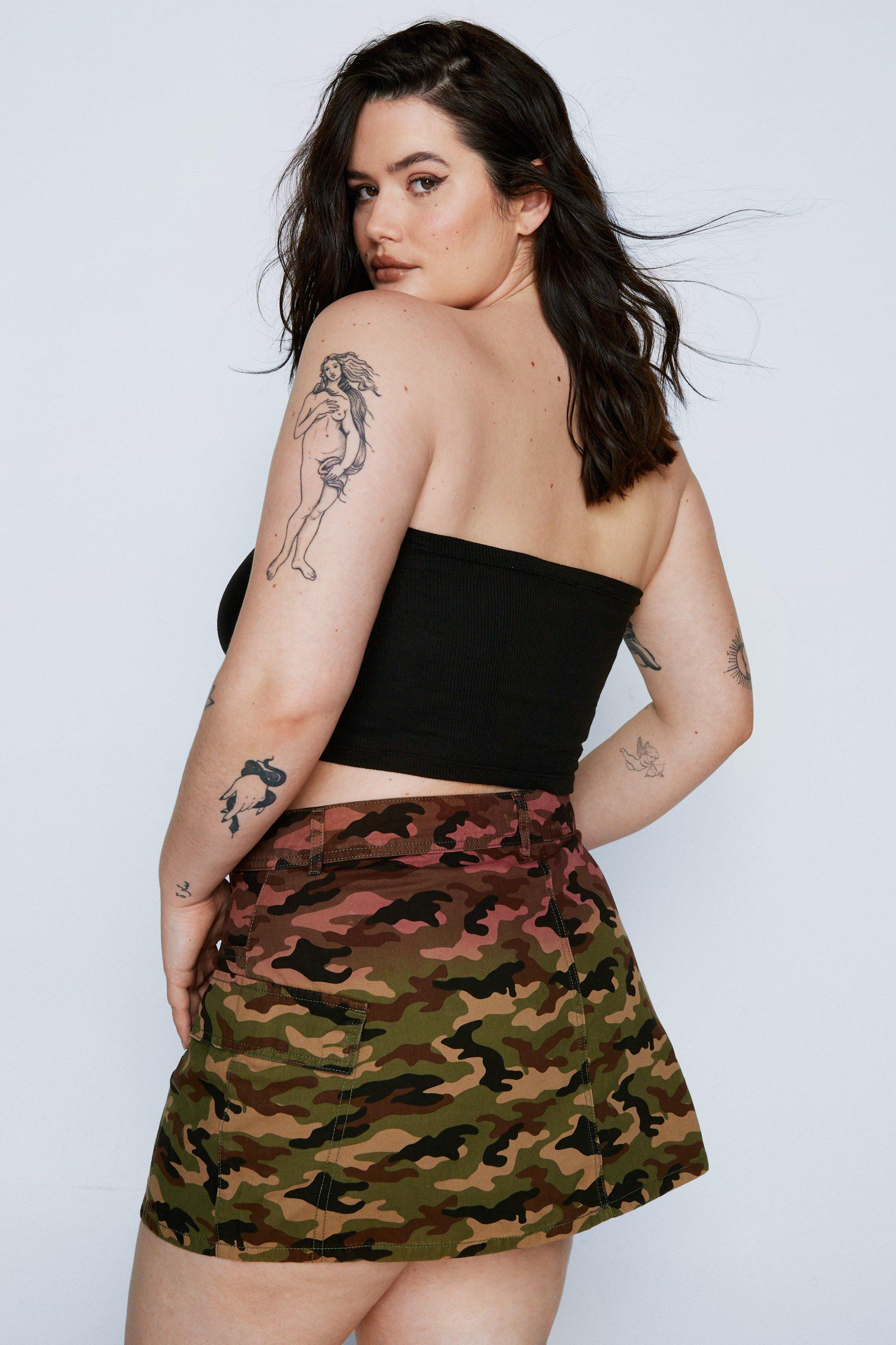 Plus Size Ombre Camo Mini Skirt | Nasty Gal