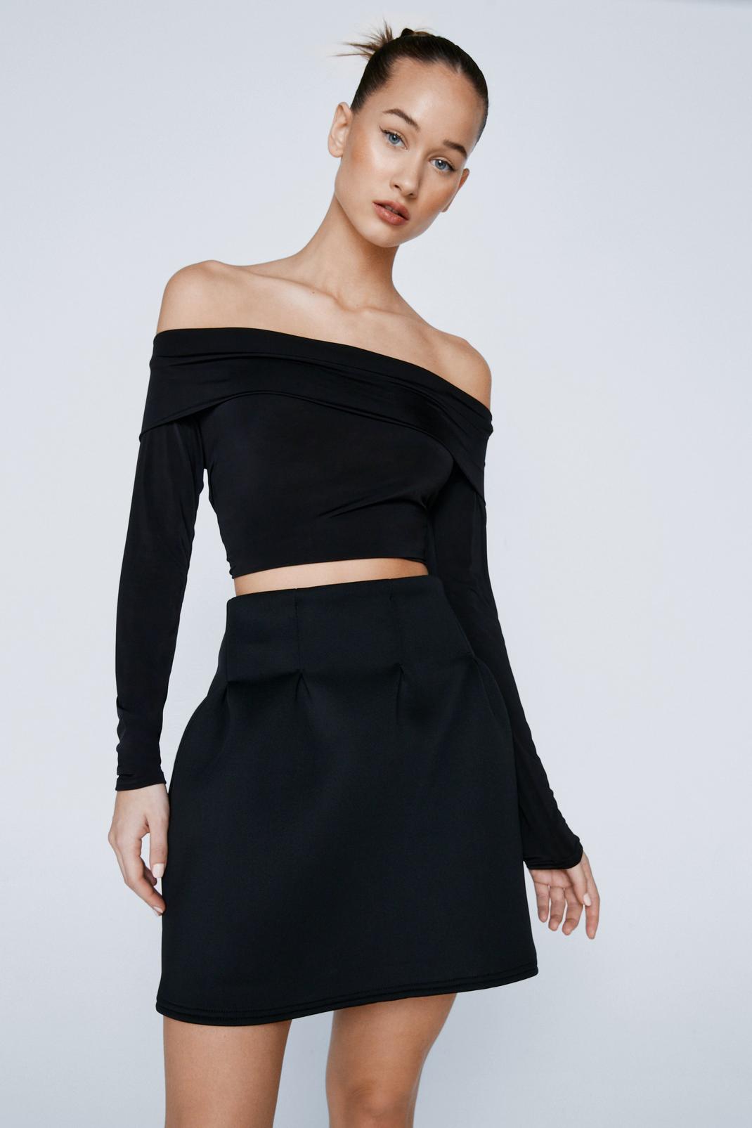 Black Structured Mini Skirt image number 1