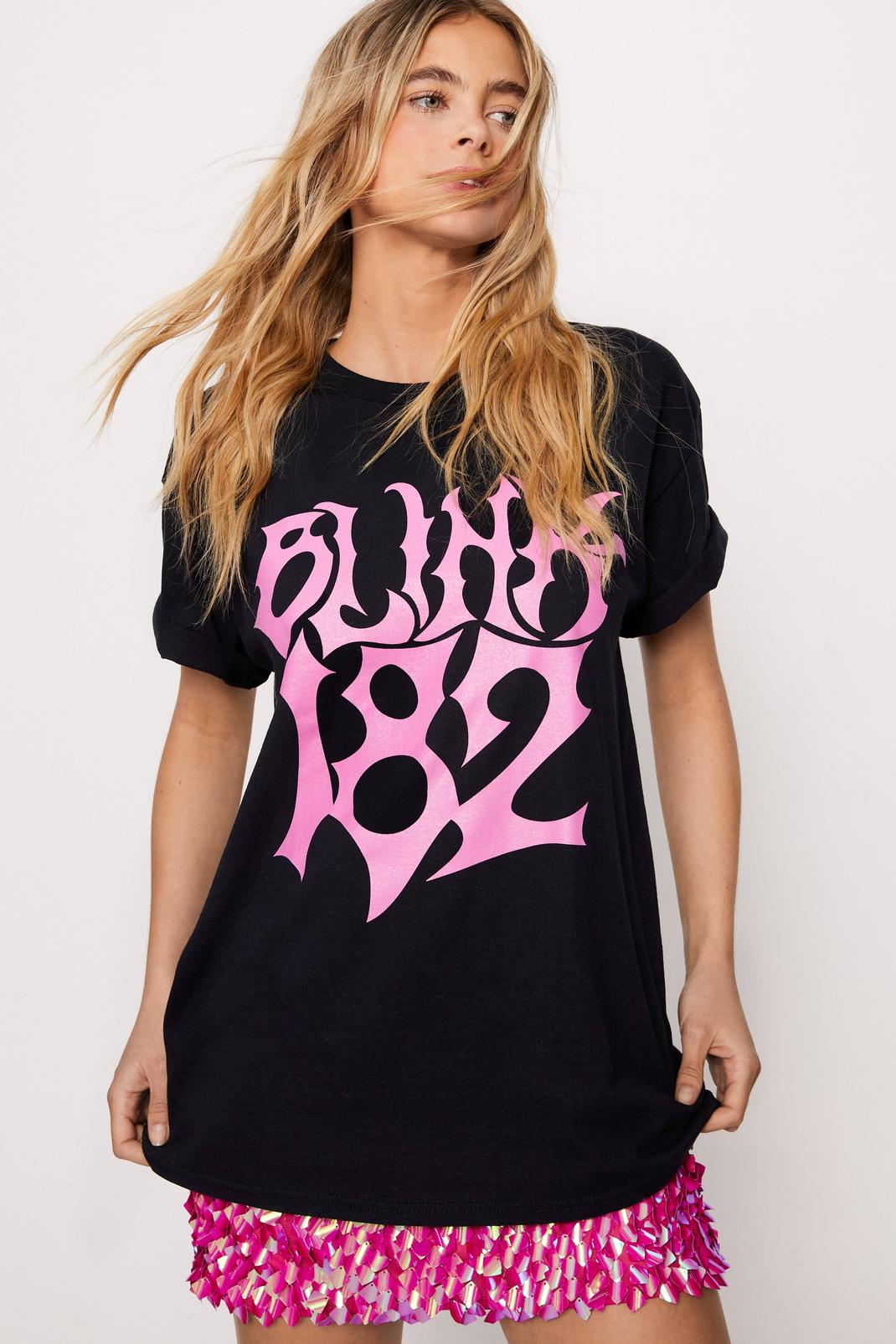 Black Blink-182 Oversized Graphic T-shirt image number 1