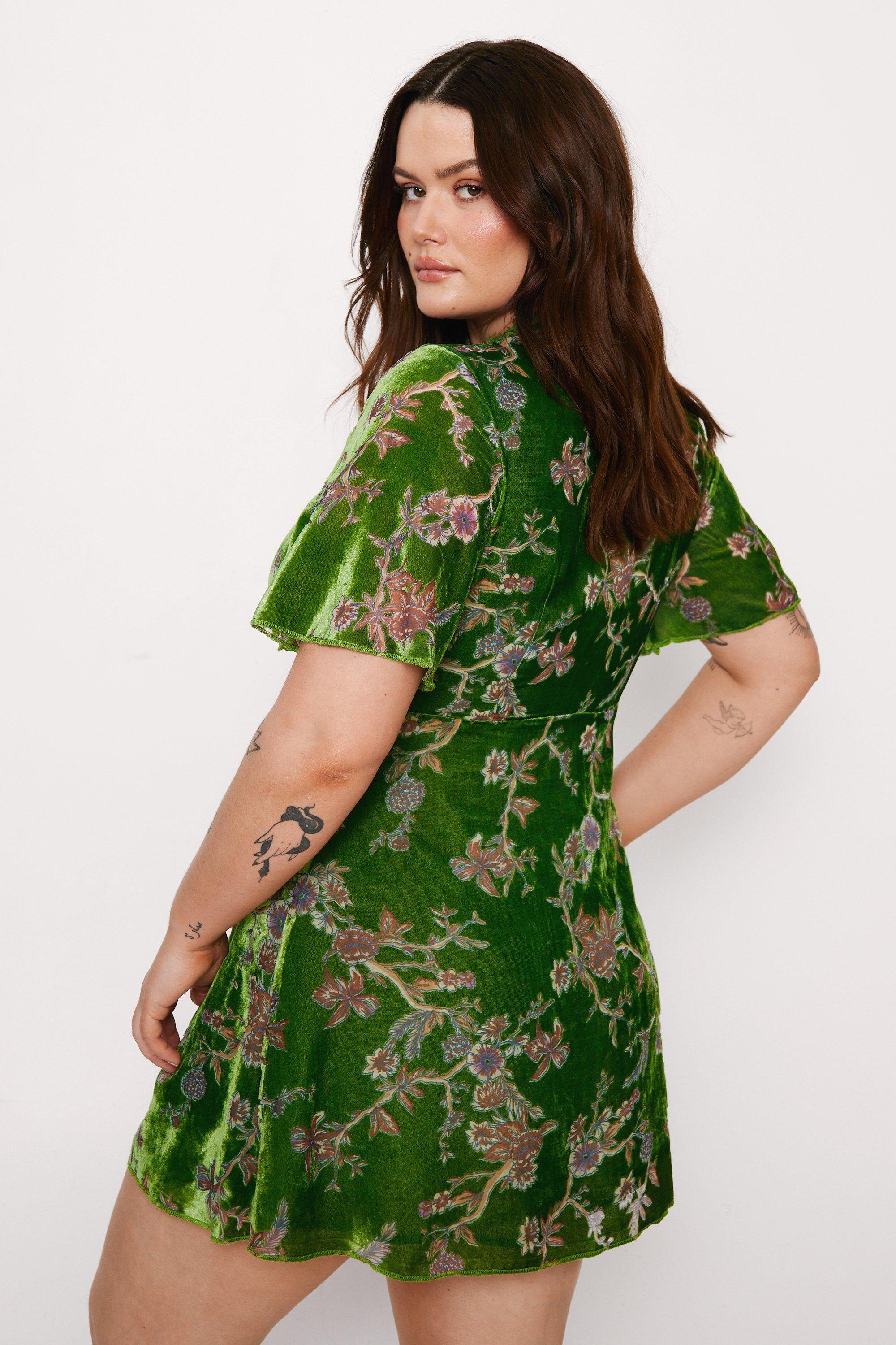 Plus size clearance angel sleeve dress