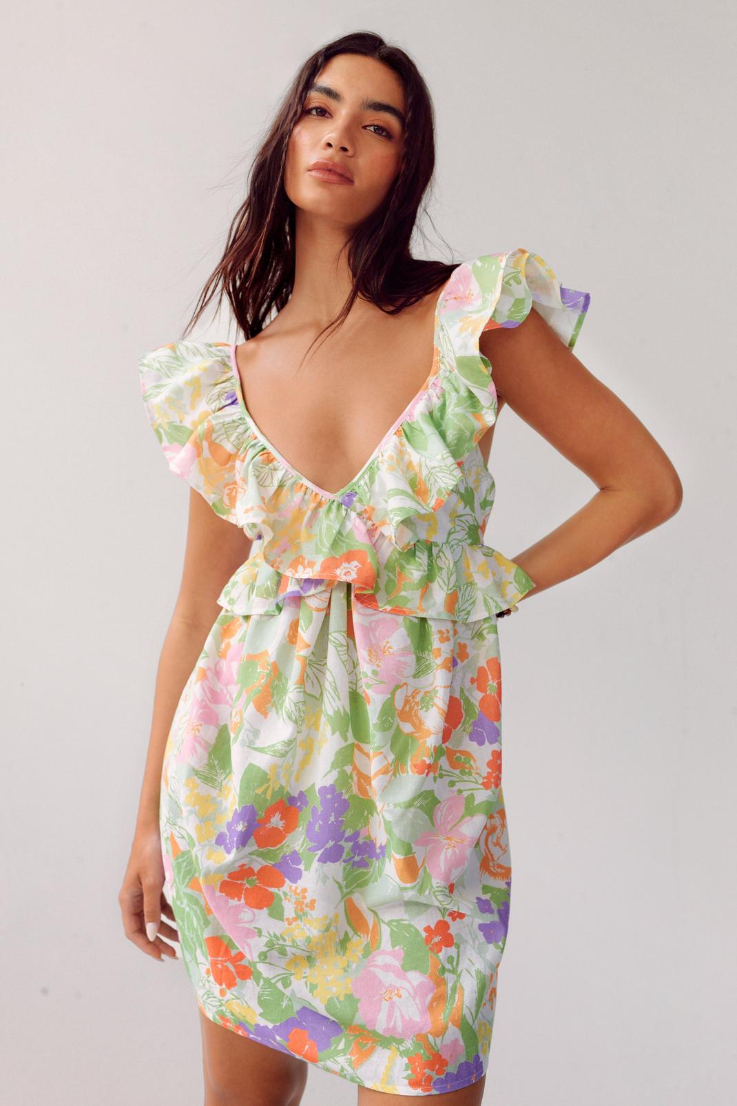 Green Ruffle Floral Plunge Tie Back Mini Dress image number 1