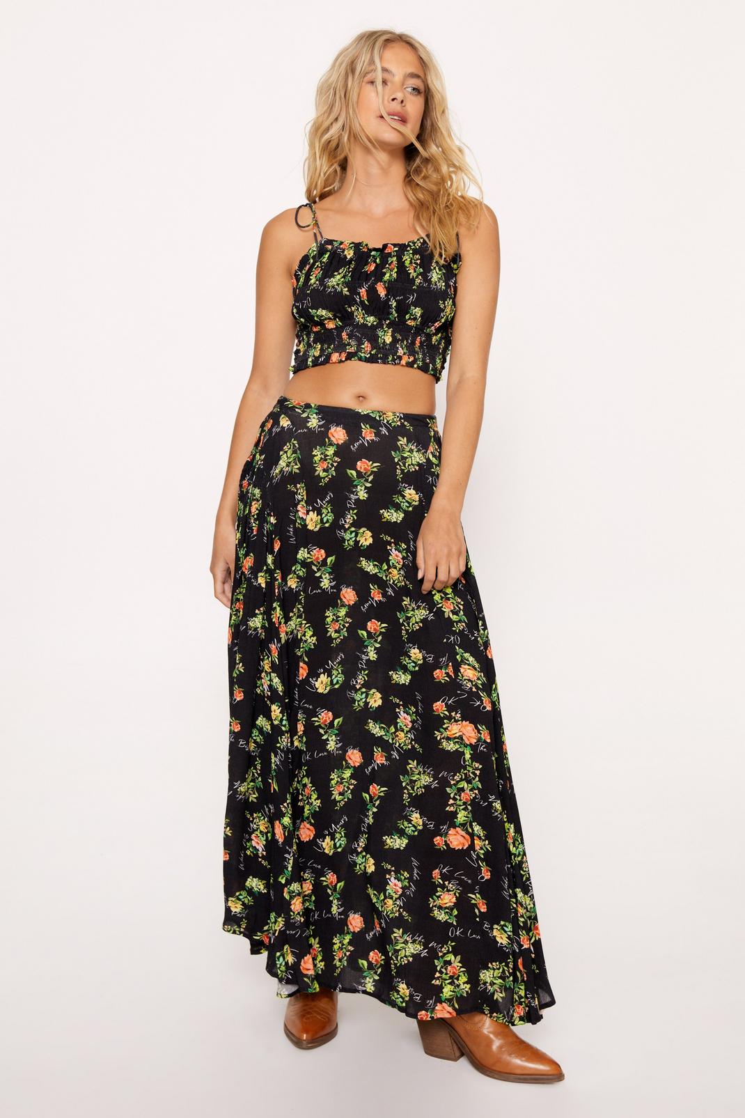 Black Floral Tiered Crinkle Maxi Skirt image number 1