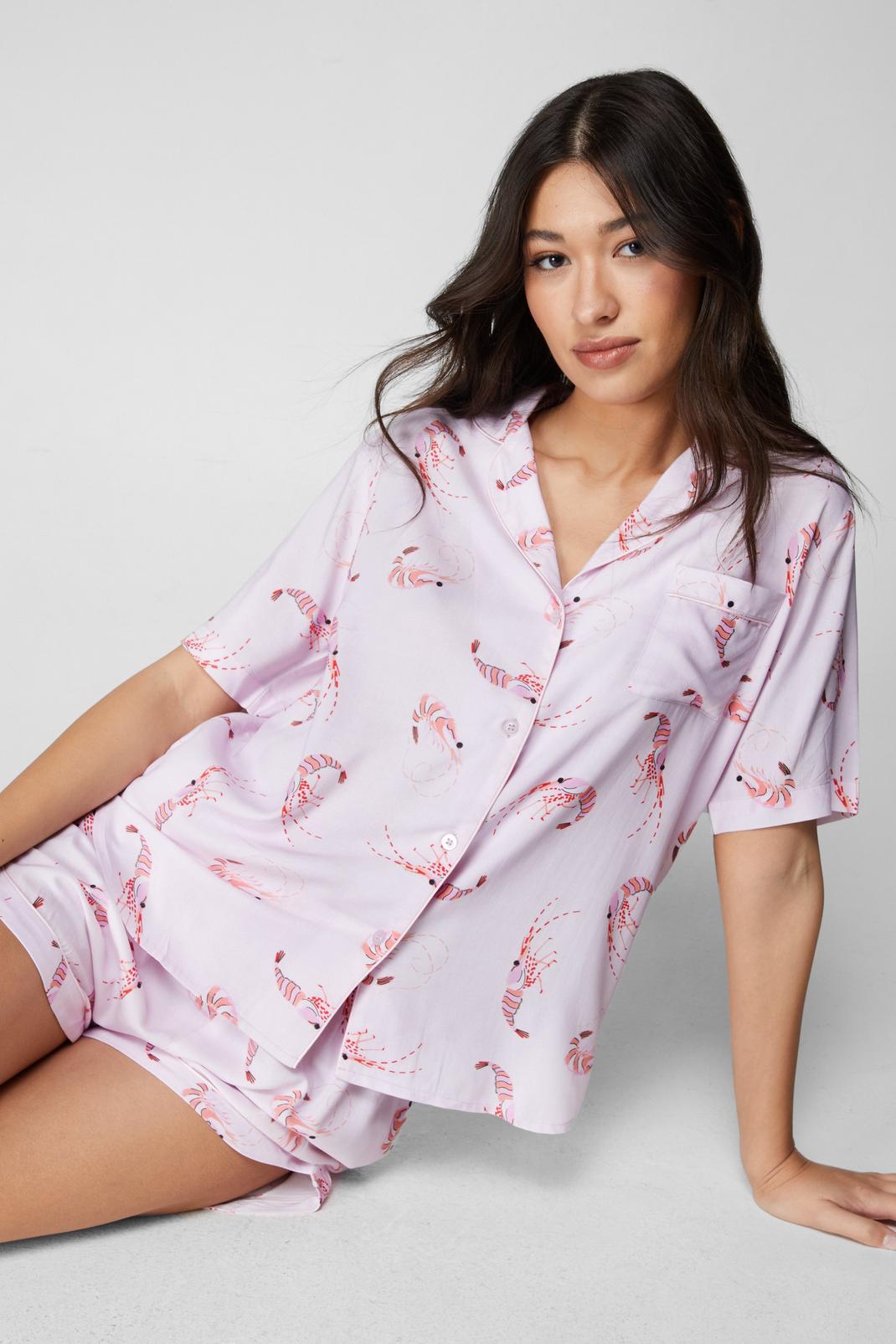 Pyjama imprimé crevettes avec chemise et short, Pink image number 1