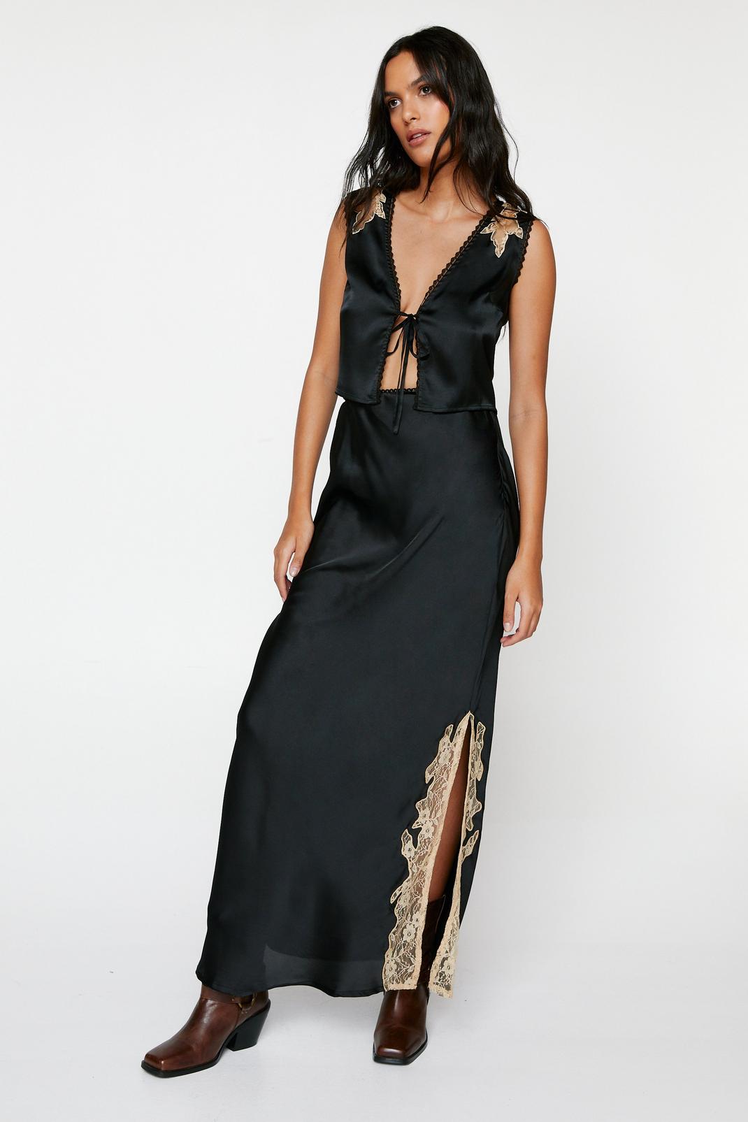 Black Lace Trim Applique Split Maxi Skirt image number 1