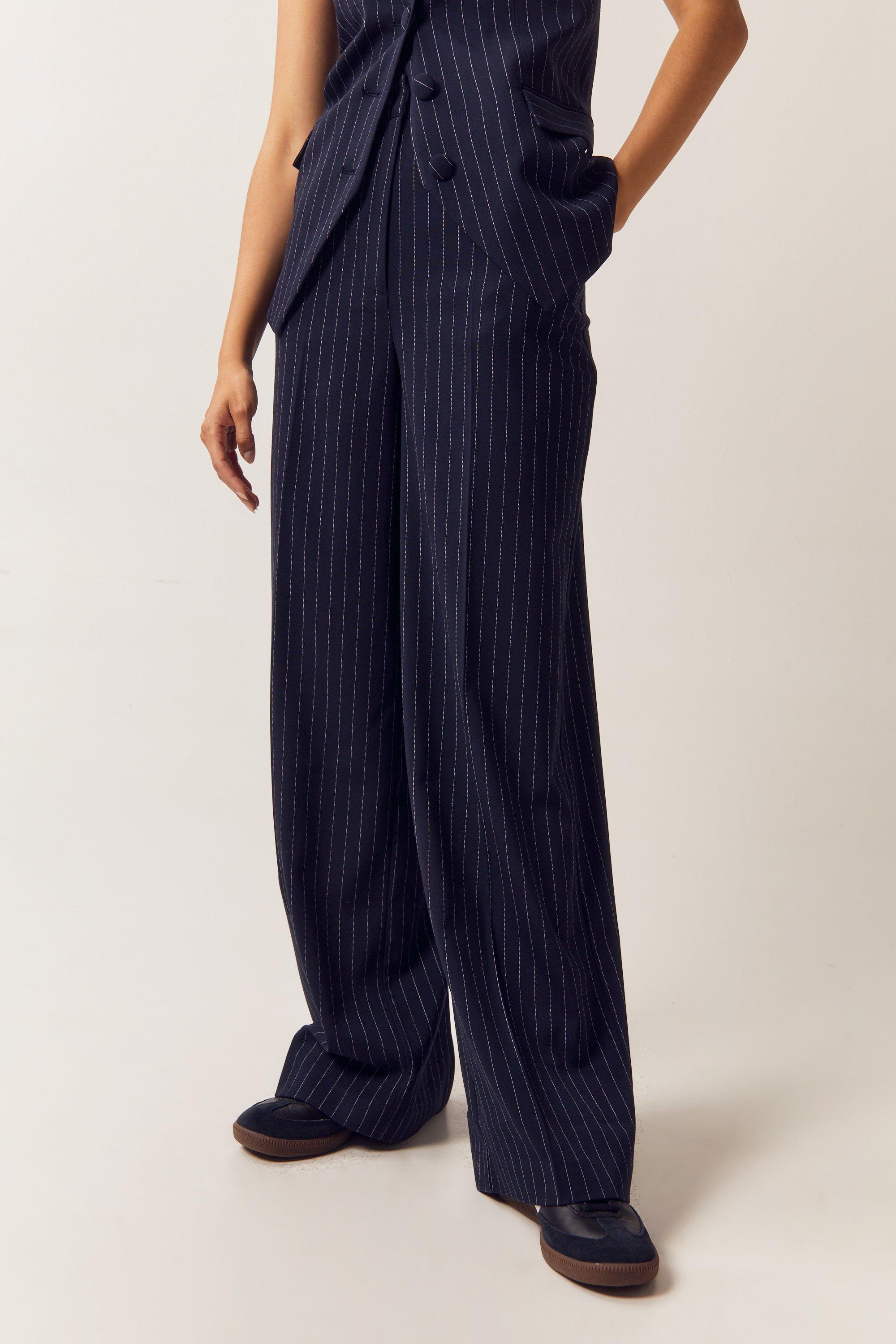 https://media.nastygal.com/i/nastygal/bgg18709_navy_xl_1/navy-tailored-pinstripe-straight-leg-pants