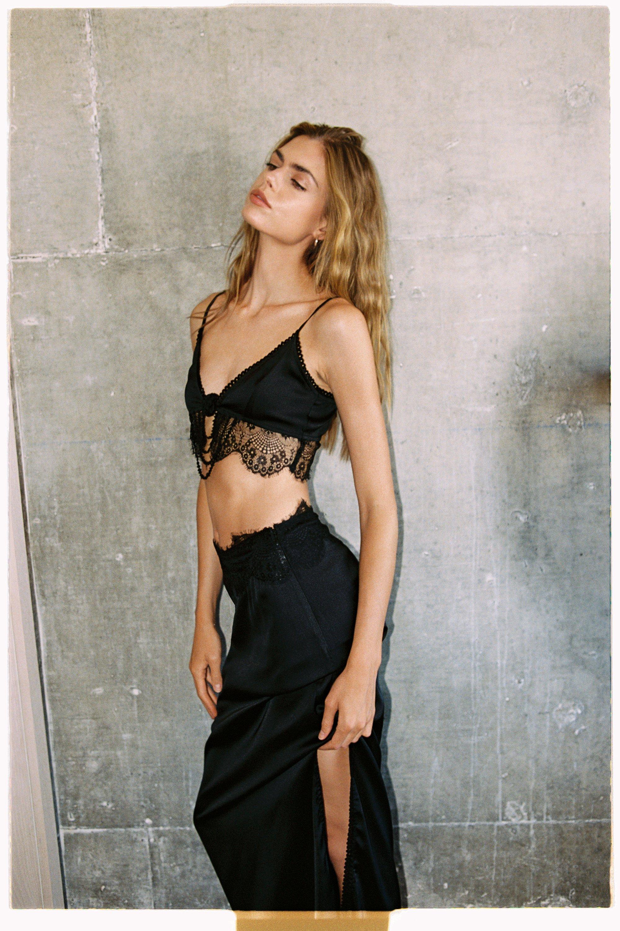 Black maxi hotsell skirt bralette