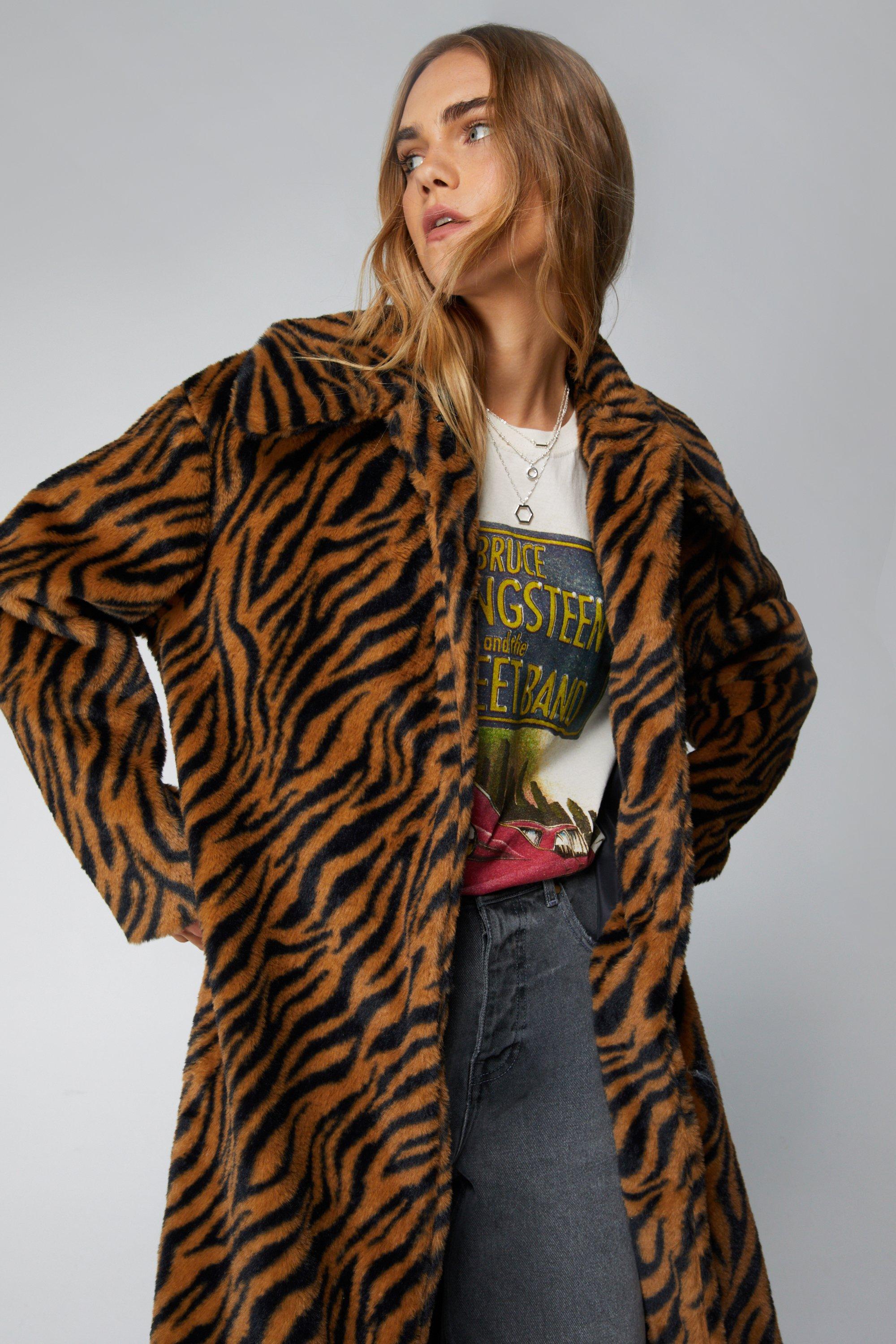 Nasty gal 2024 leopard coat