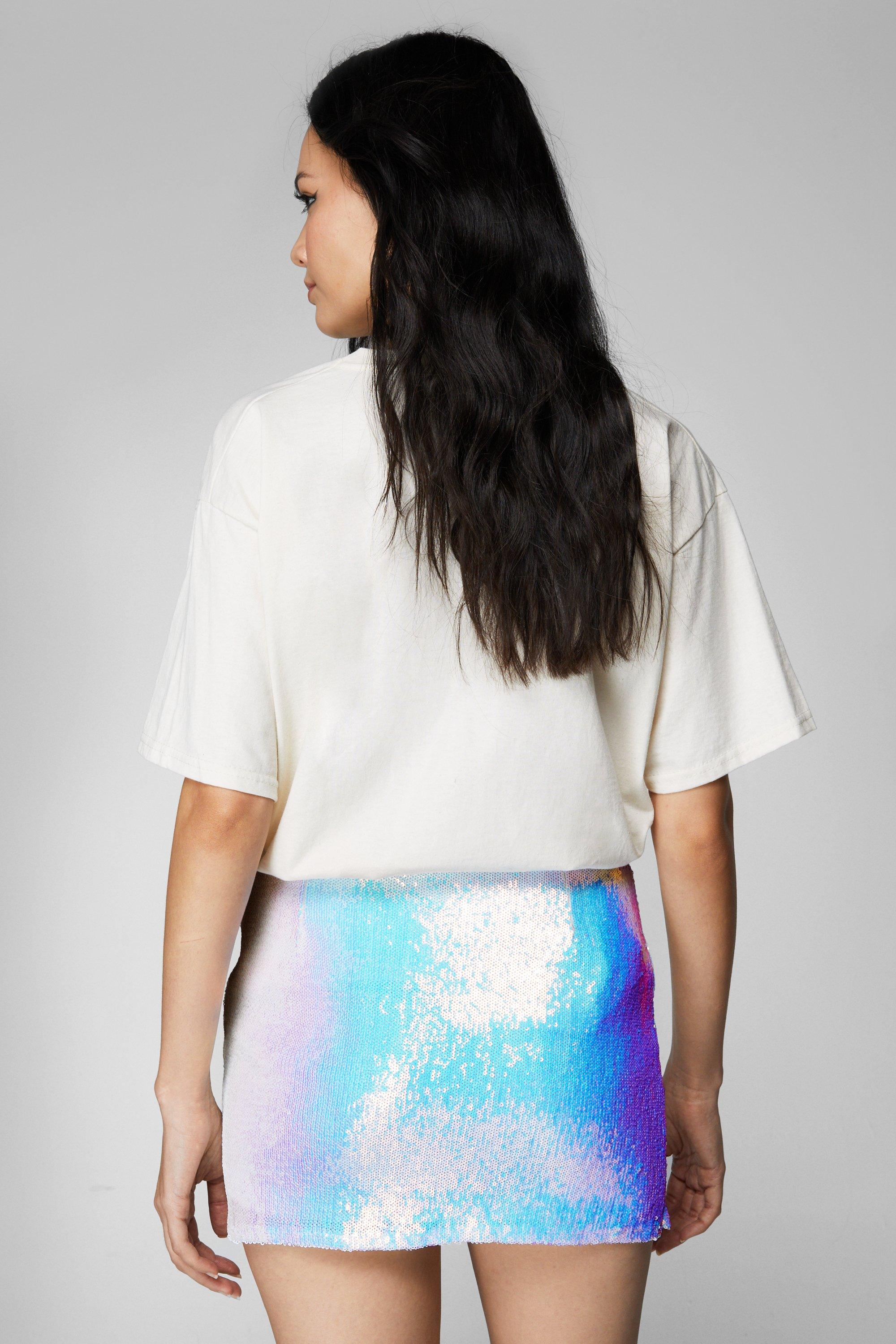 Nasty gal 2025 holographic skirt