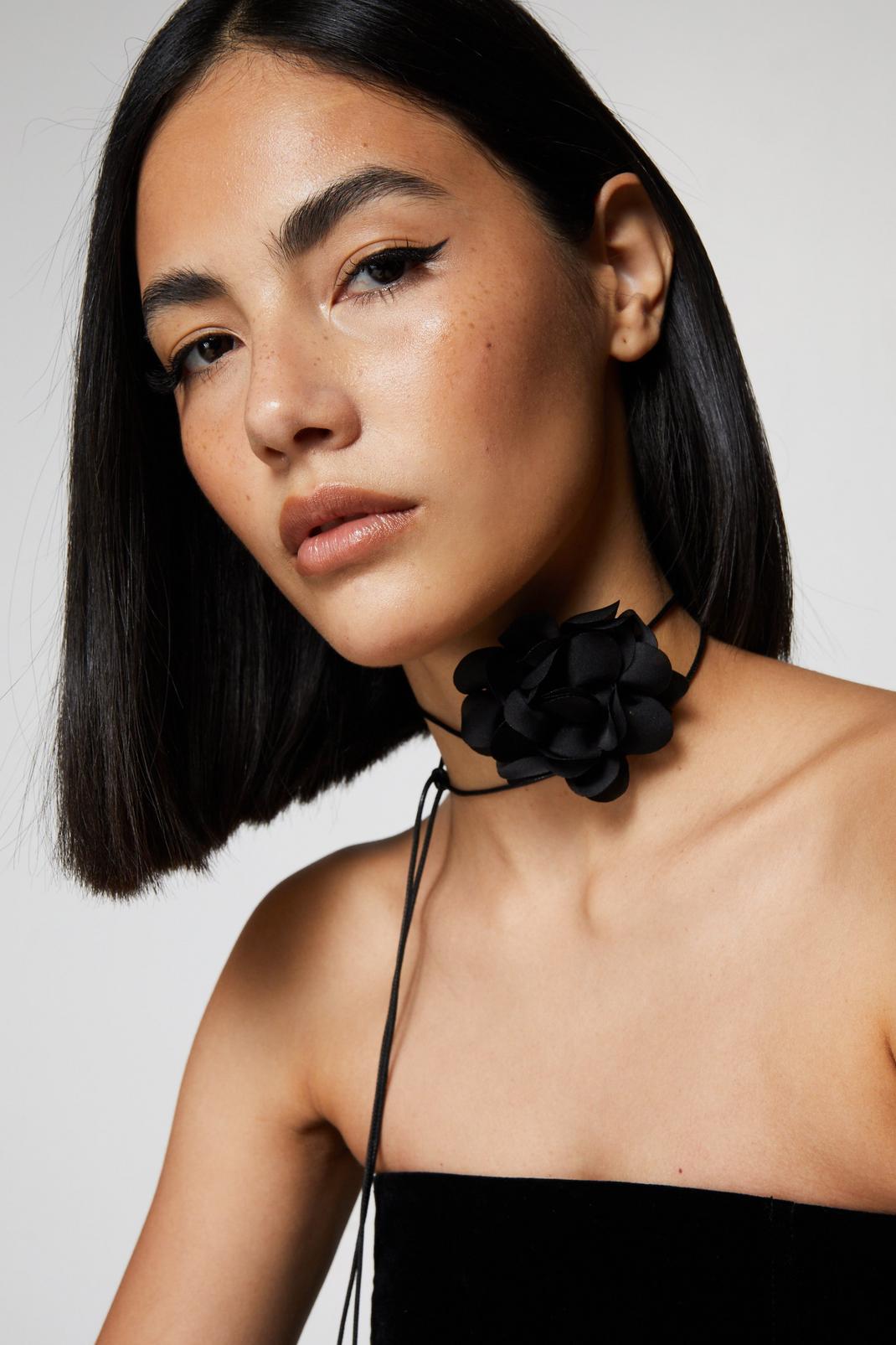 Tie Detail Flower Choker in Black, One Size - Ego