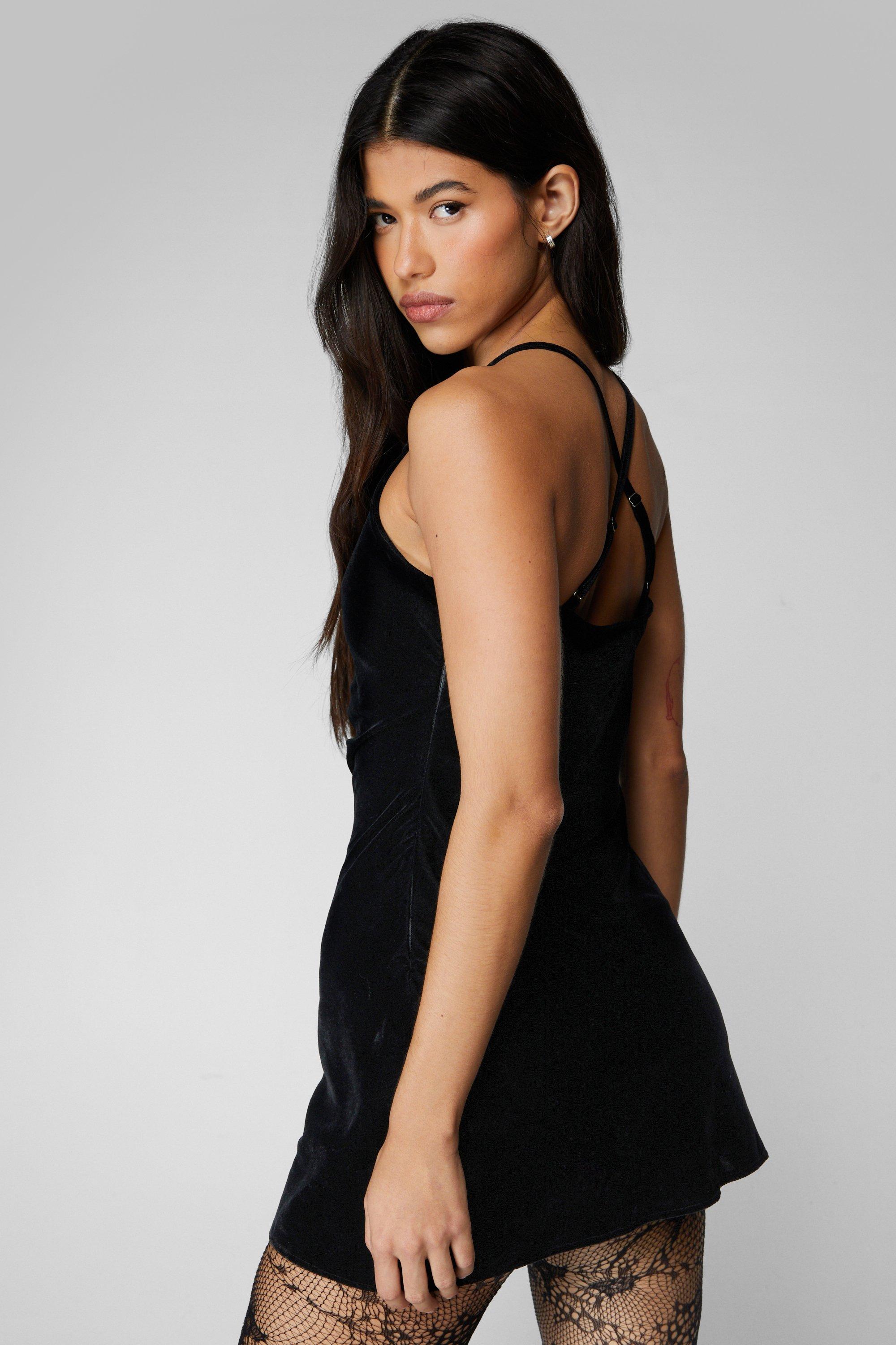 Nasty gal velvet outlet dress