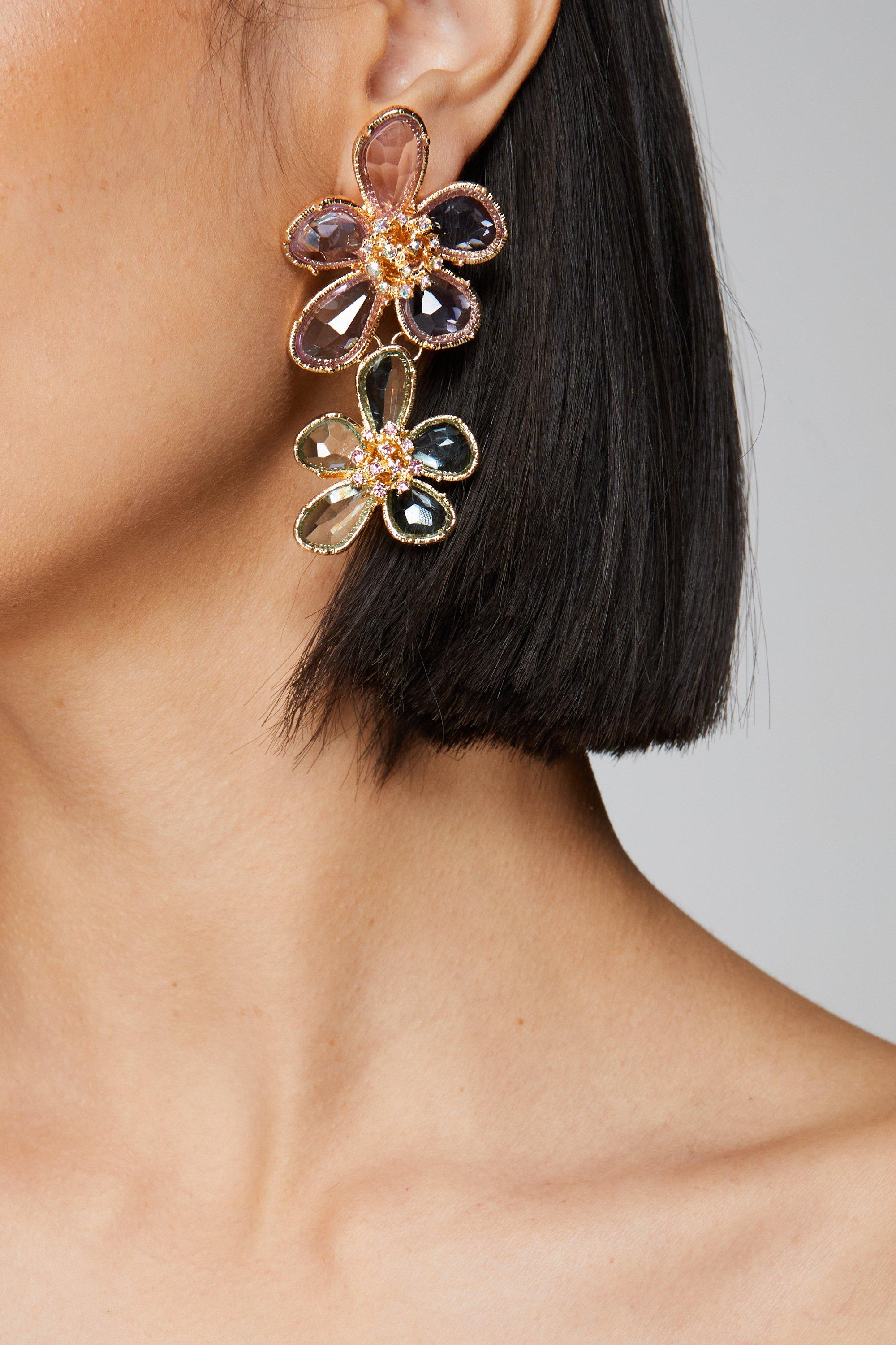 Paparazzi on sale flower earrings